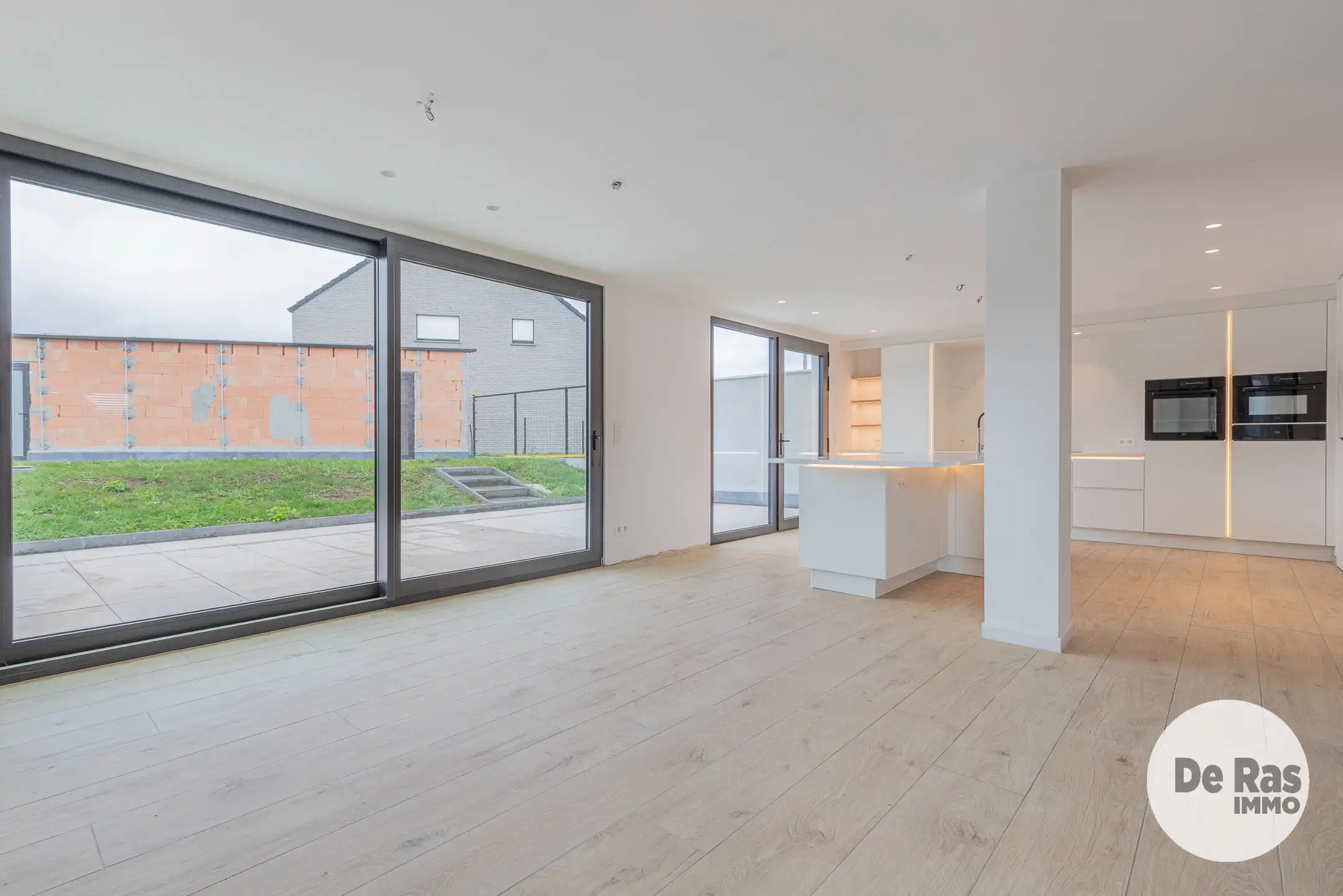 SMETLEDE - GERENOVEERDE WONING MET 4 KAMERS EN 2 BADKAMERS foto 8
