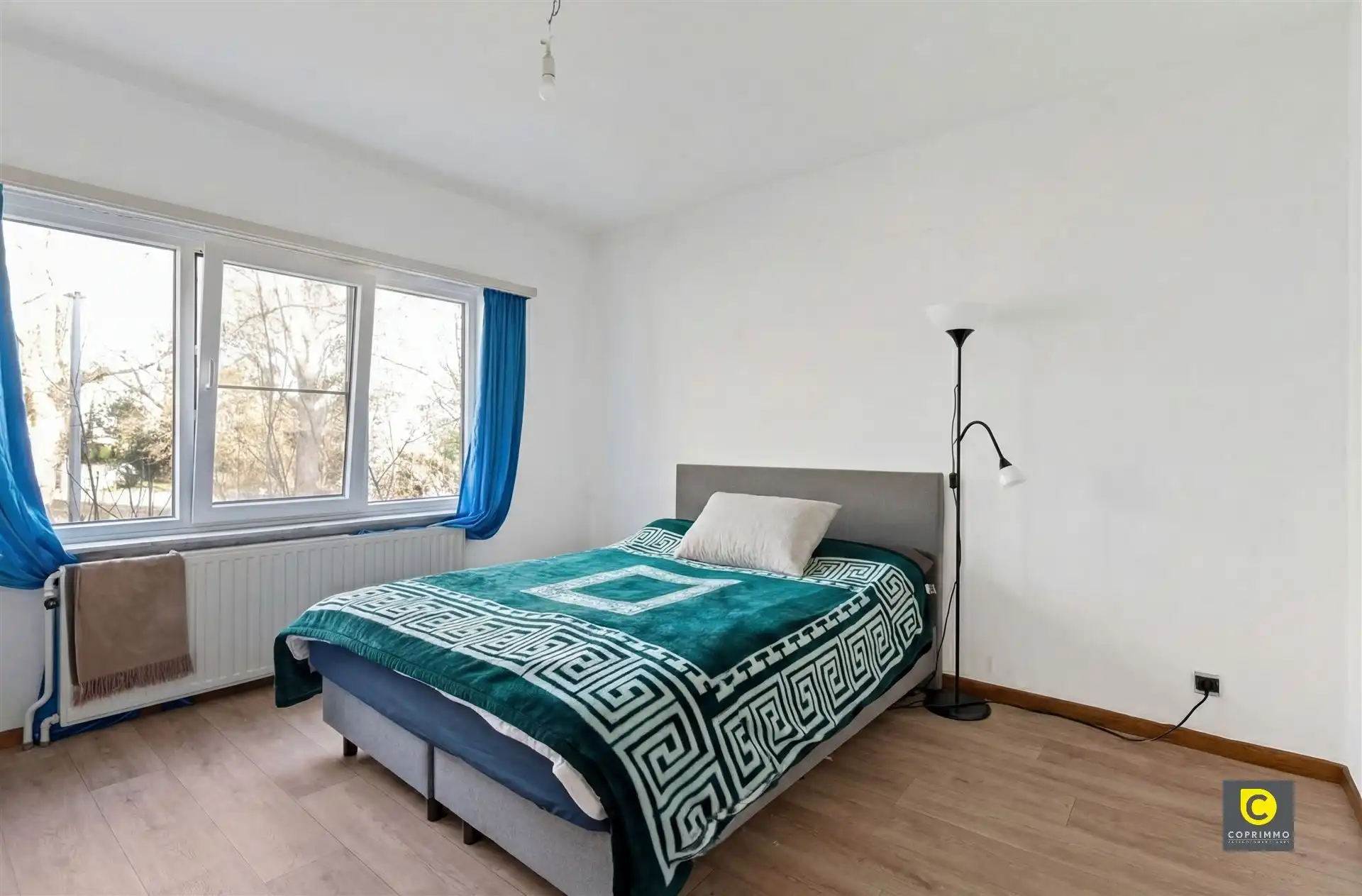 Verzorgd gebouw met 3 appartementen foto 8