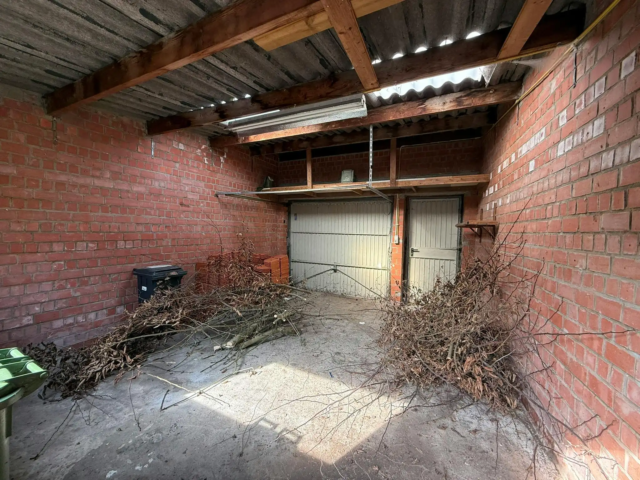 Huis te koop in Ieper met 4 kamers, tuin en garage  foto 11