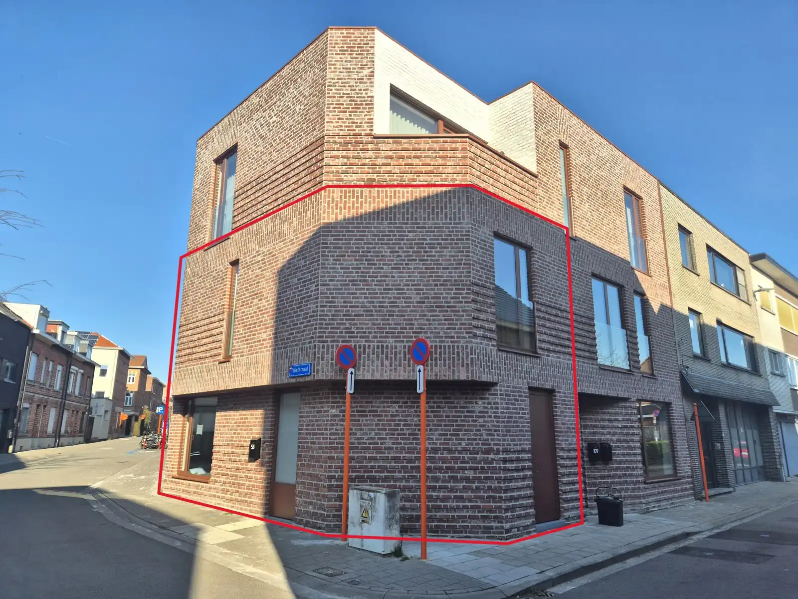 Nieuwbouw beste technieken én afwerking (ingebouwde kasten)! foto 18