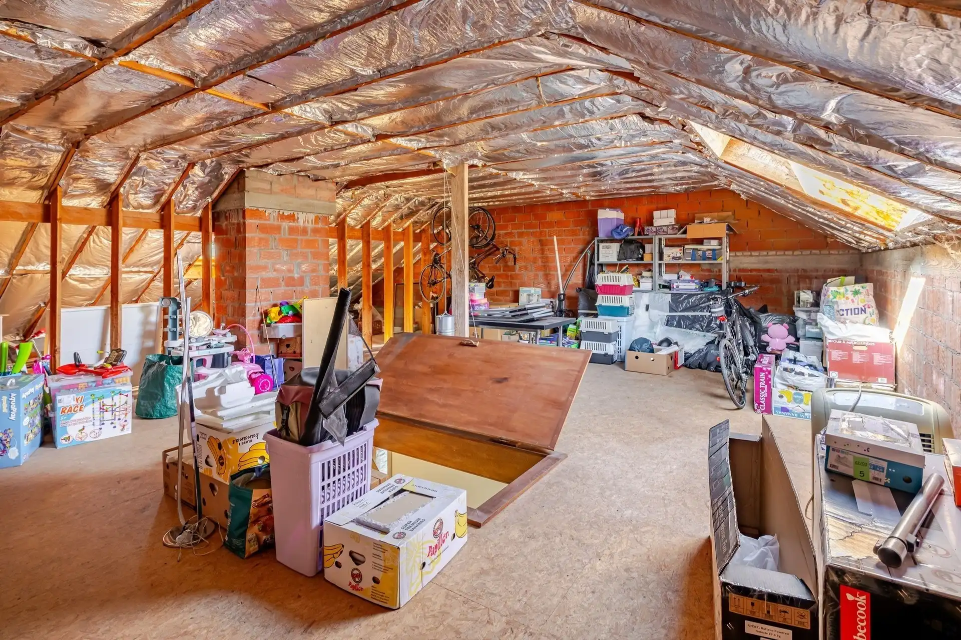 Prachtige instapklare woning met 4 slaapkamers en tuin! foto 22
