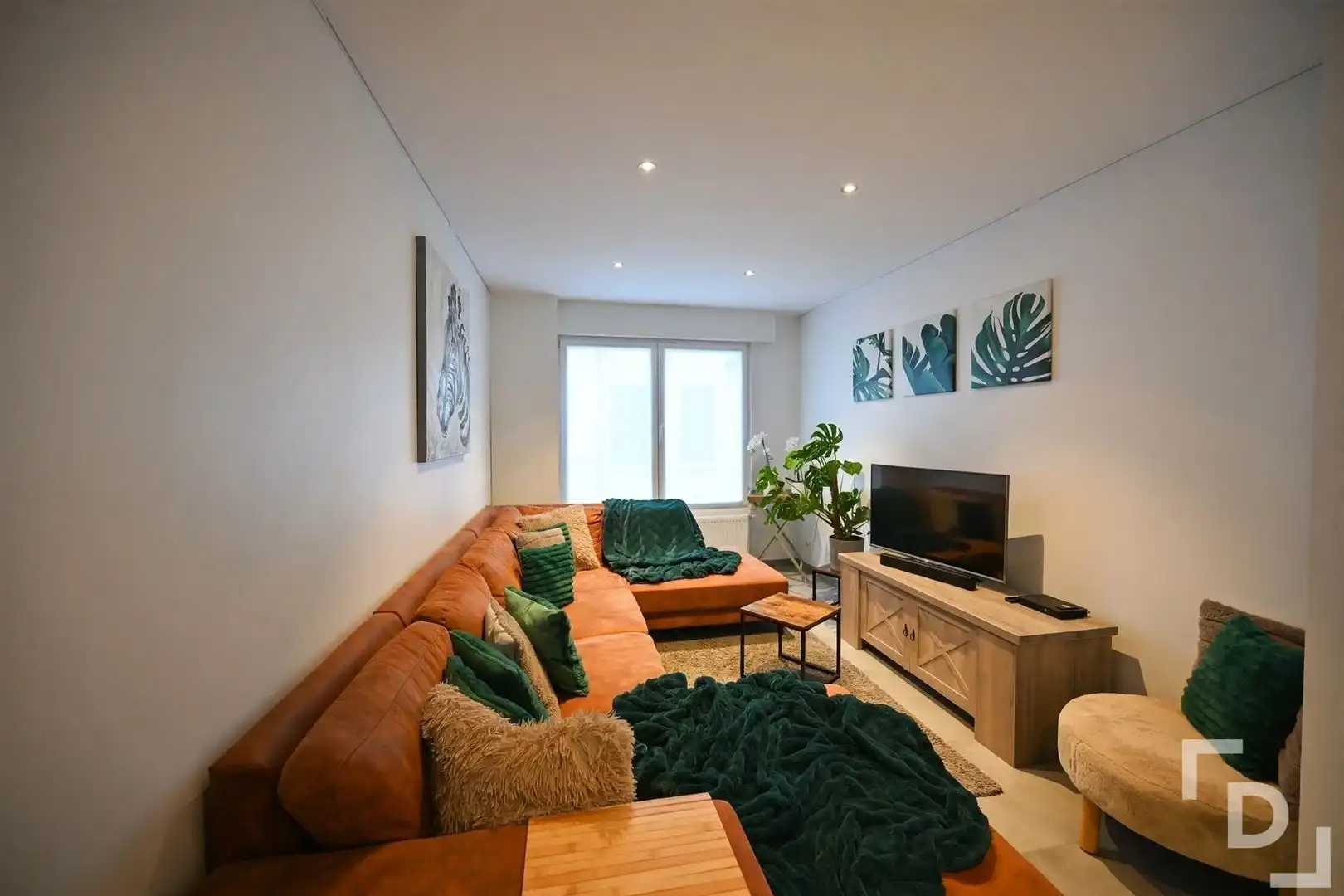 Statige woning in het hart van Ieper foto 8