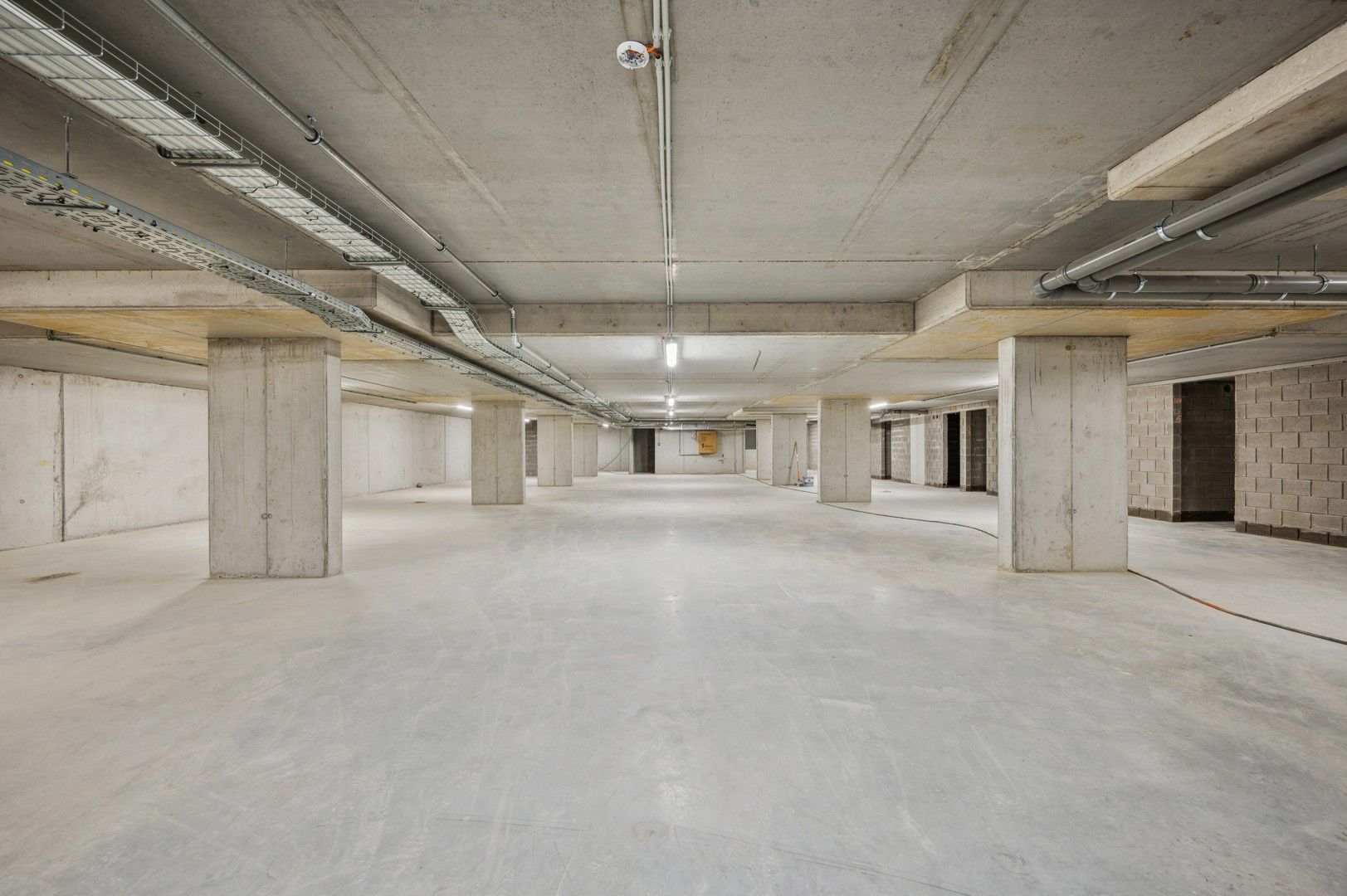 Laatste appartement met 2 slaapkamers, parkeerplaats en berging foto 14