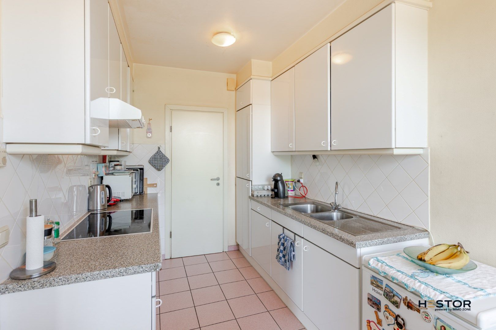 Ruim appartement met terras in het centrum van Beveren-Waas foto 4