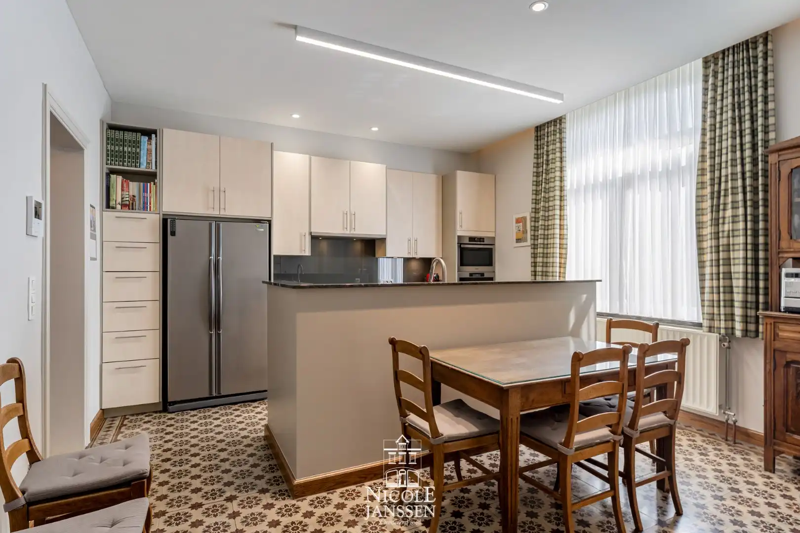 Gerenoveerde vierkantshoeve foto 14