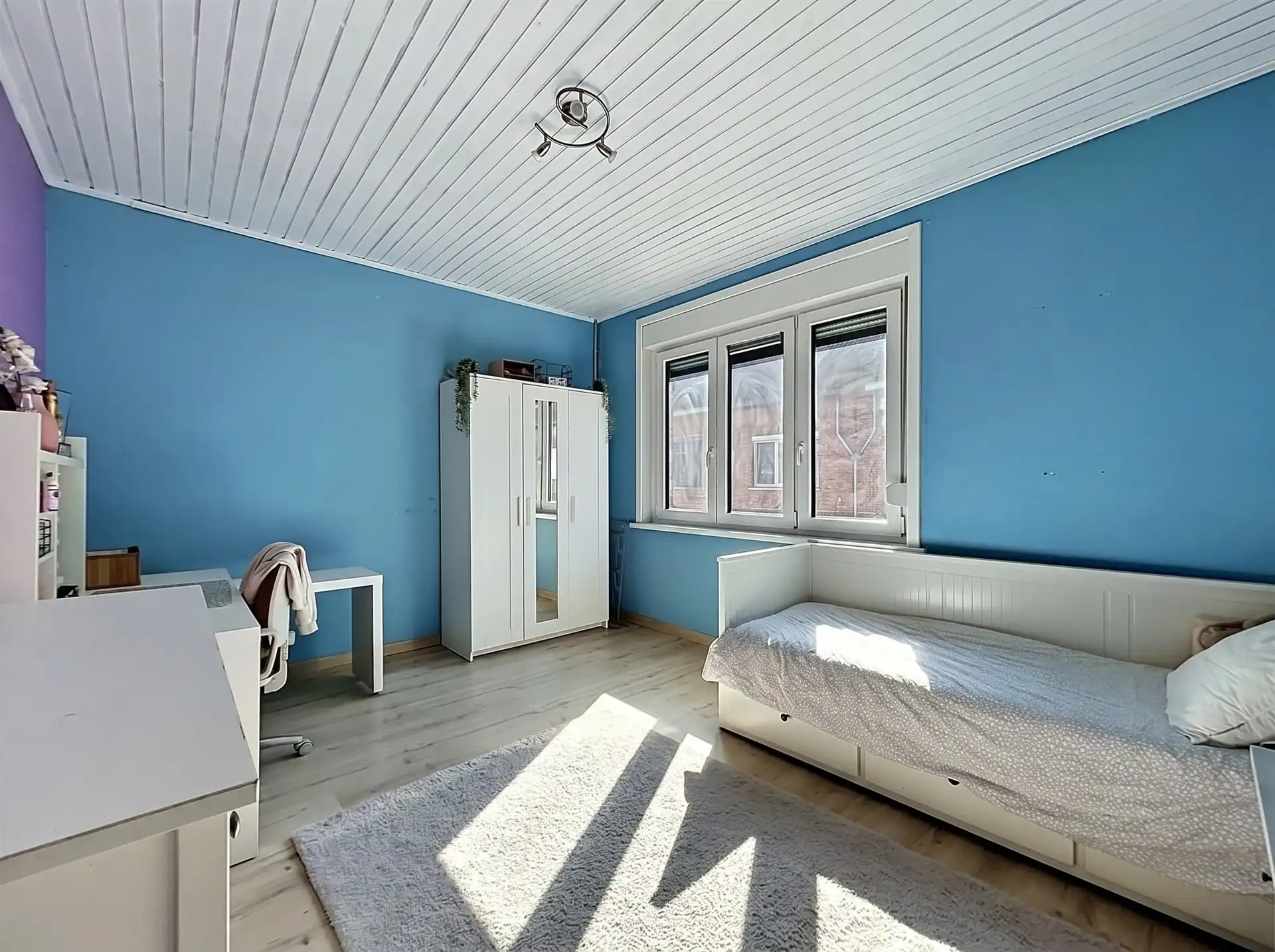 Prachtige gezinswoning met 3 slaapkamers en grote tuin  in hartje Sint-Niklaas! foto 11