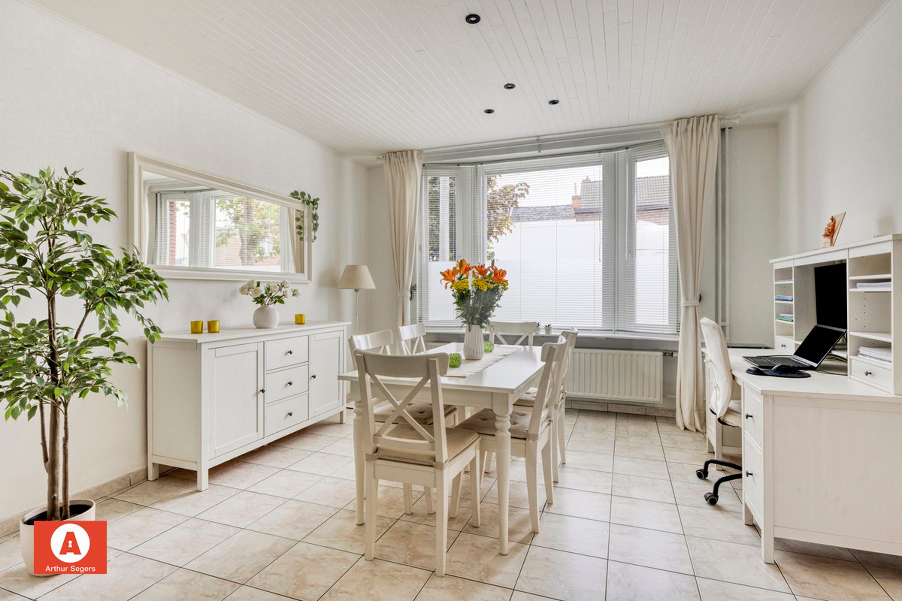 Instapklare woning op centrale liggig foto 5
