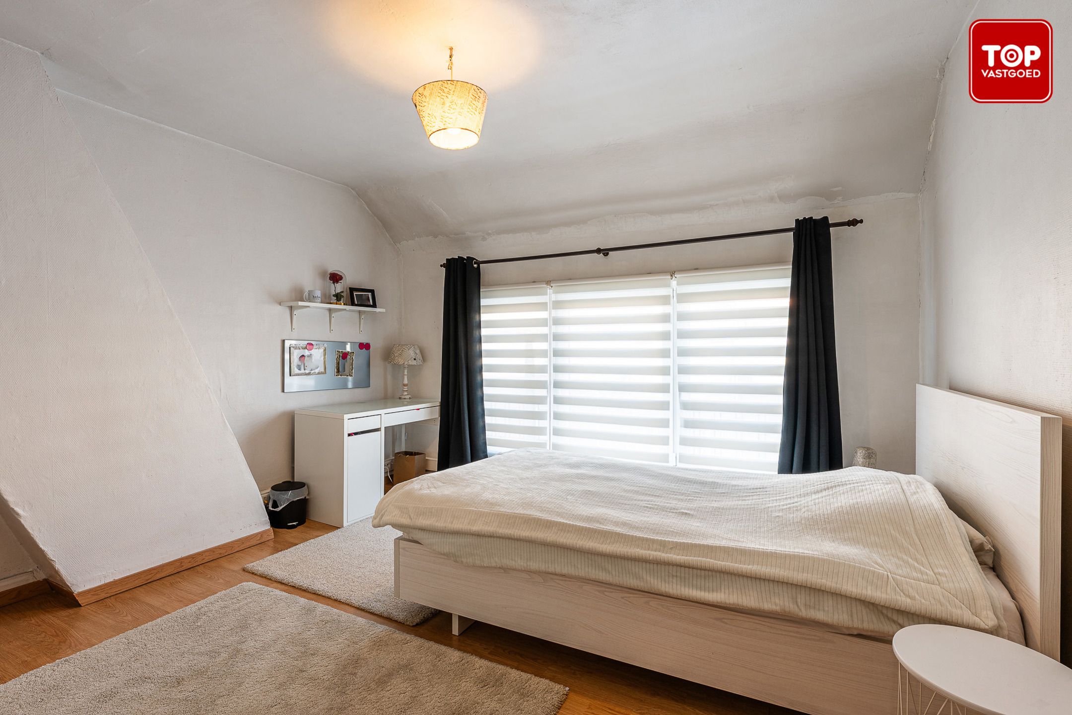 Ruime woning met 4 slaapkamers in de Gentse Rabotwijk foto 17