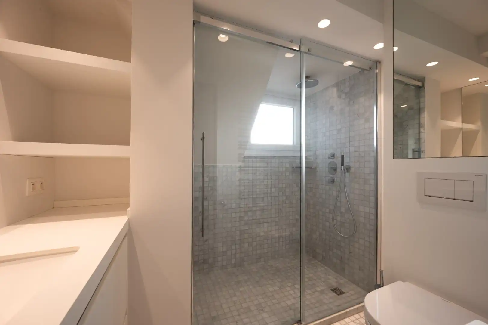 Charmante villa op een uitzonderlijke locatie in het Zoute, op 400m van het Albertplein en de zee foto 17