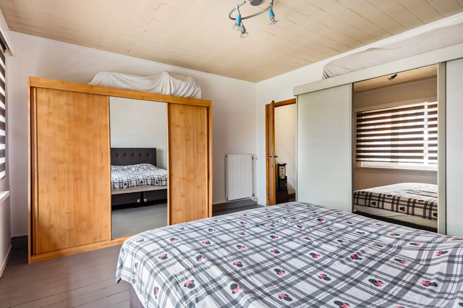 Instapklare woning met veranda en tuin foto 12