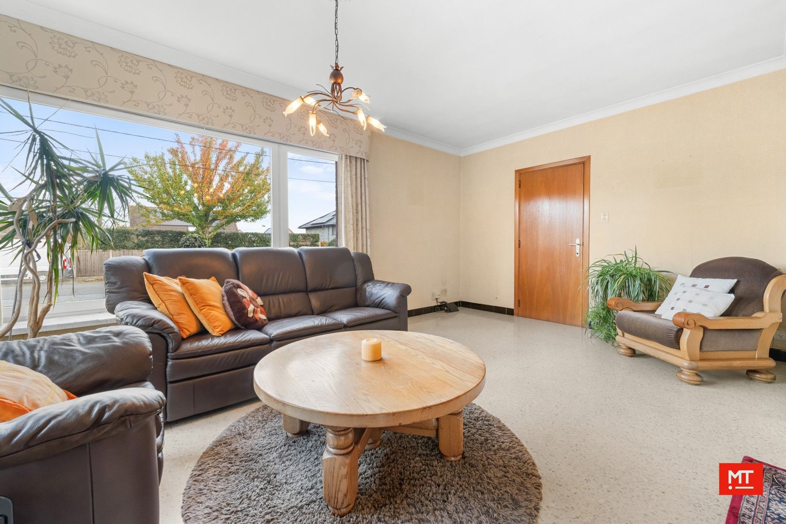 Kloeke, alleenstaande woning met 4 slaapkamers (+ mogelijk), Zuidgerichte tuin en garage foto 6