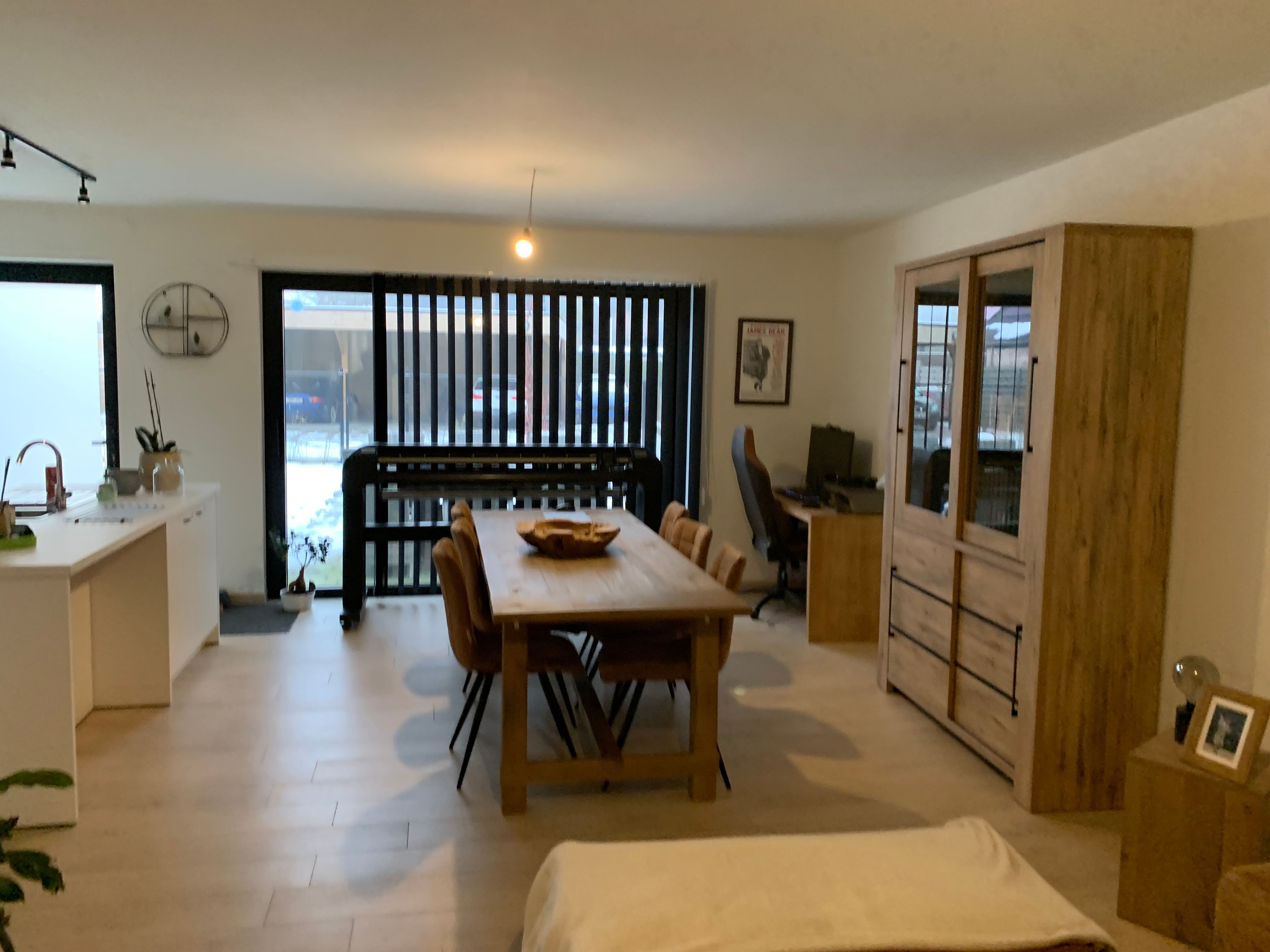 Nieuwbouwappartement met 2 slpks, tuintje en carport met fietsenberging.  foto 9