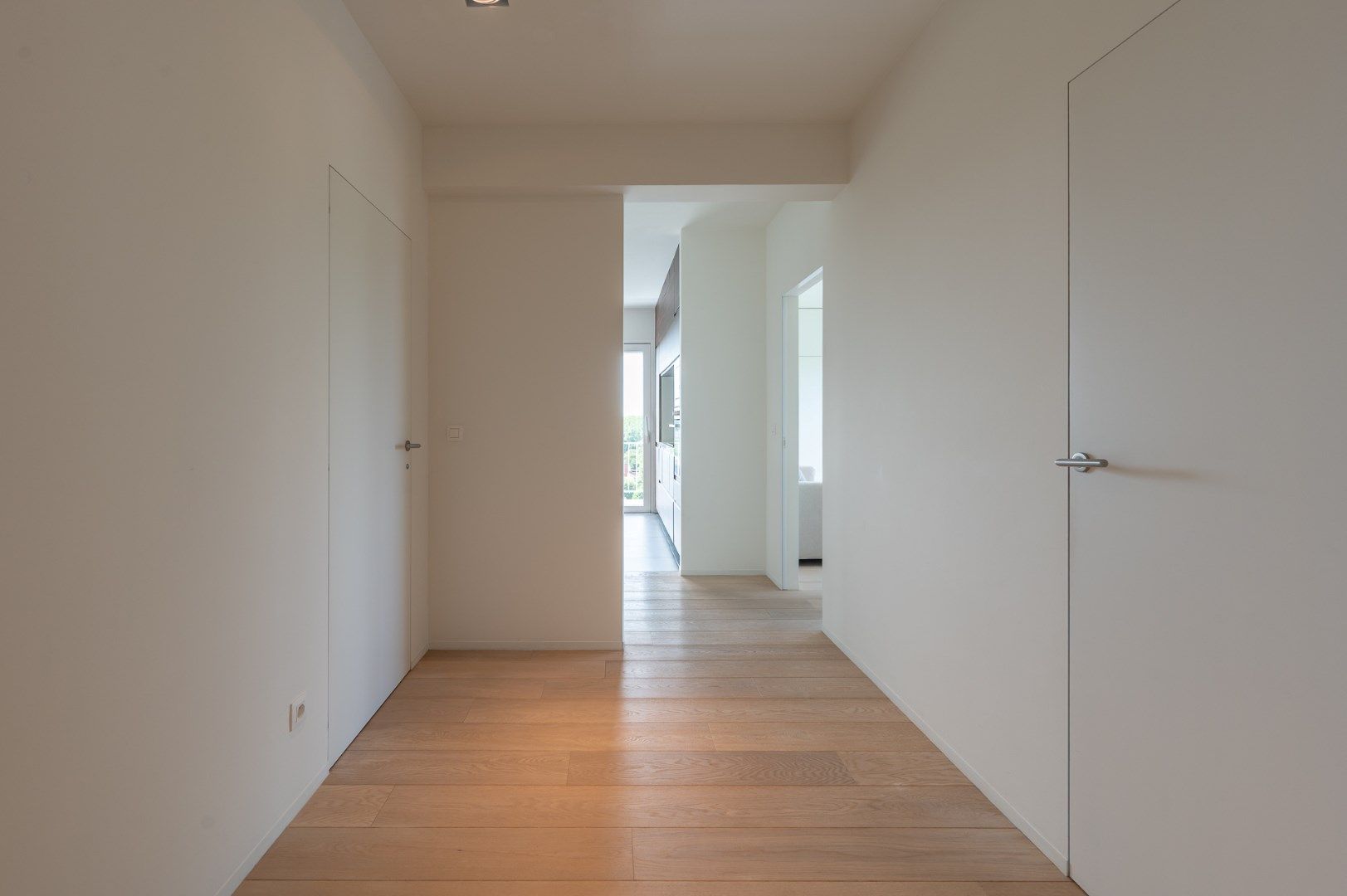 Stijlvol gerenoveerd appartement vlakbij centrum Brugge foto 9