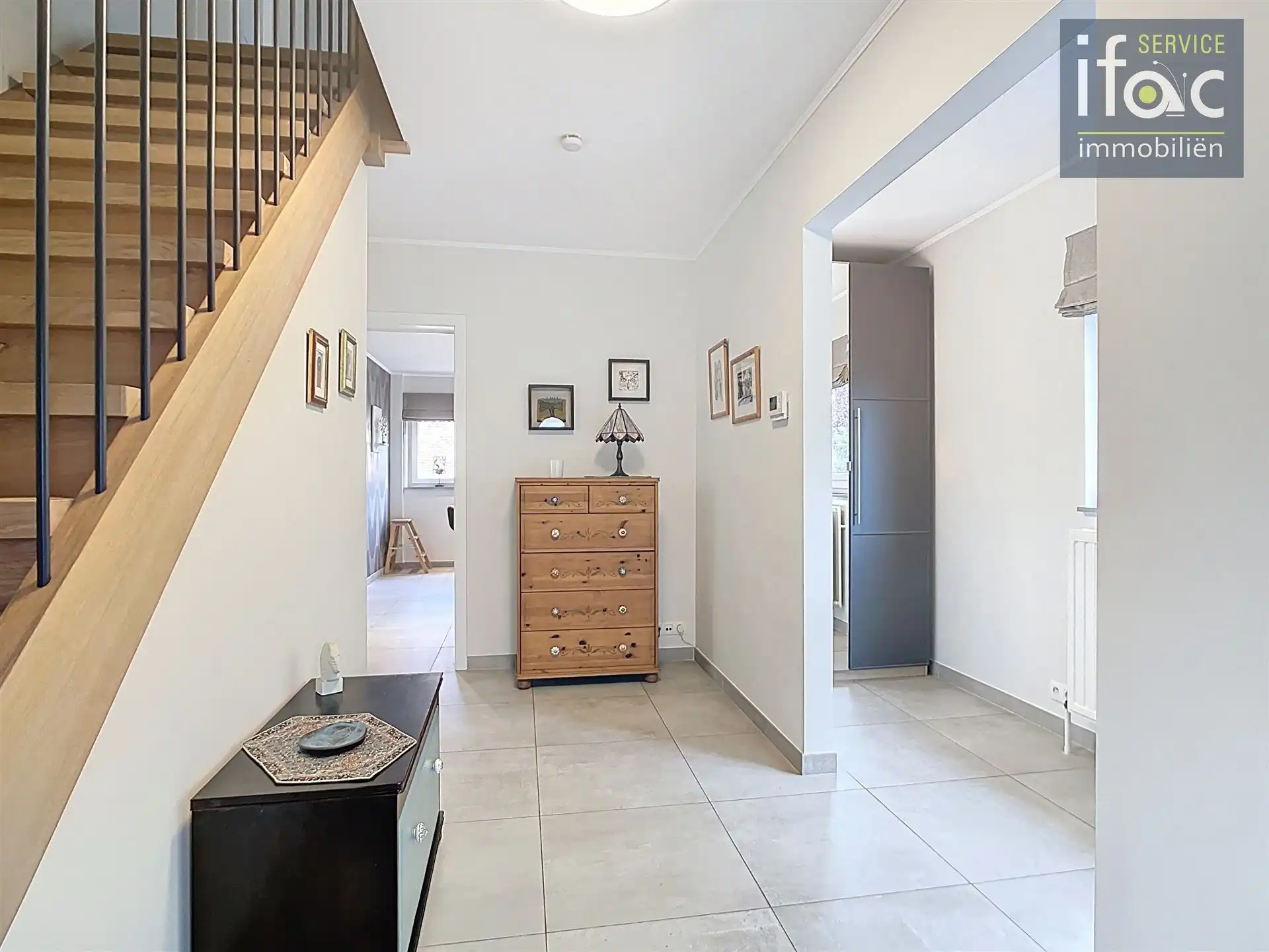 Fantastische villa met 3 slpk en bijbouw in tuin foto 8