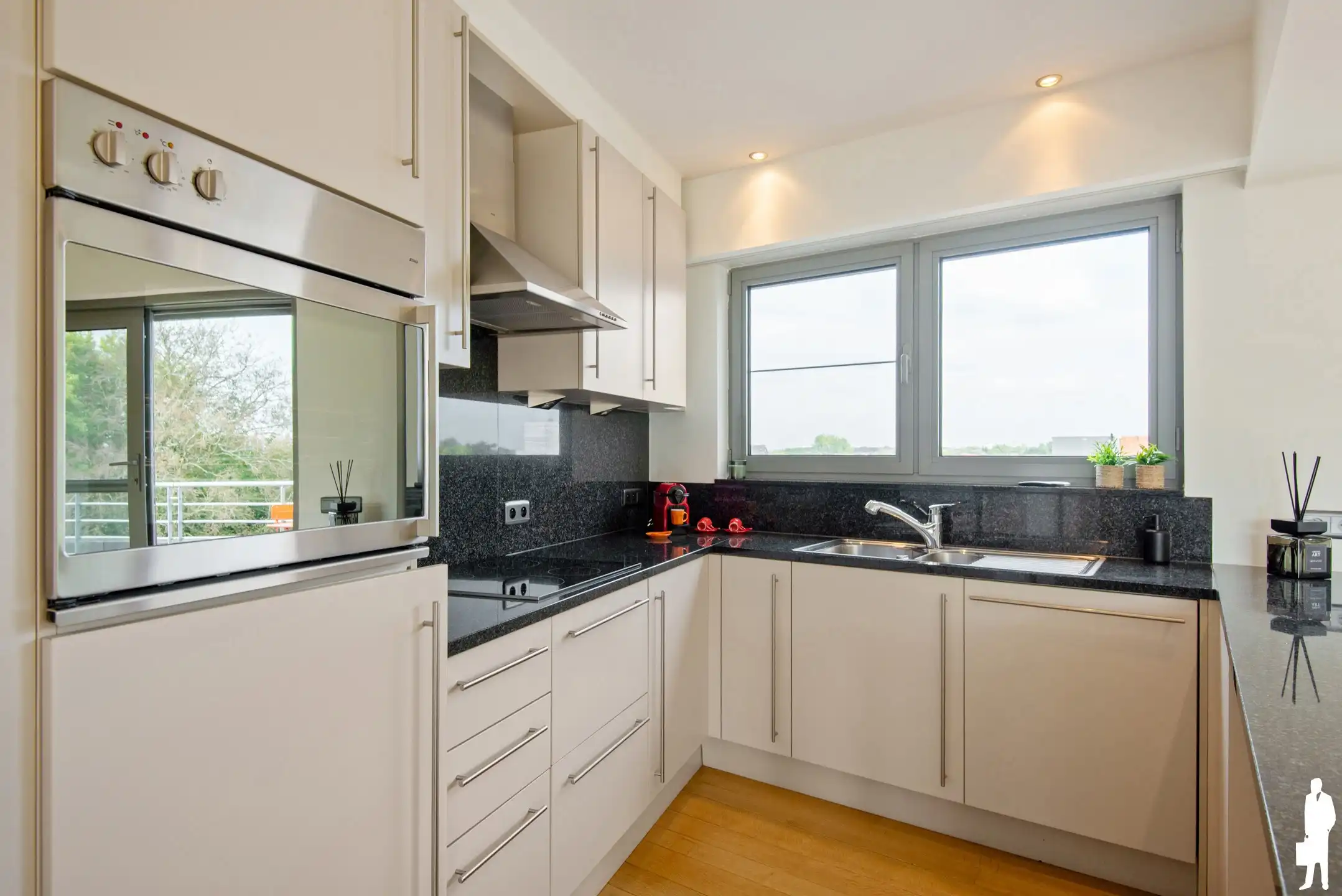 Prachtig penthouse appartement met 2 slpks en 2 terrassen  foto 10