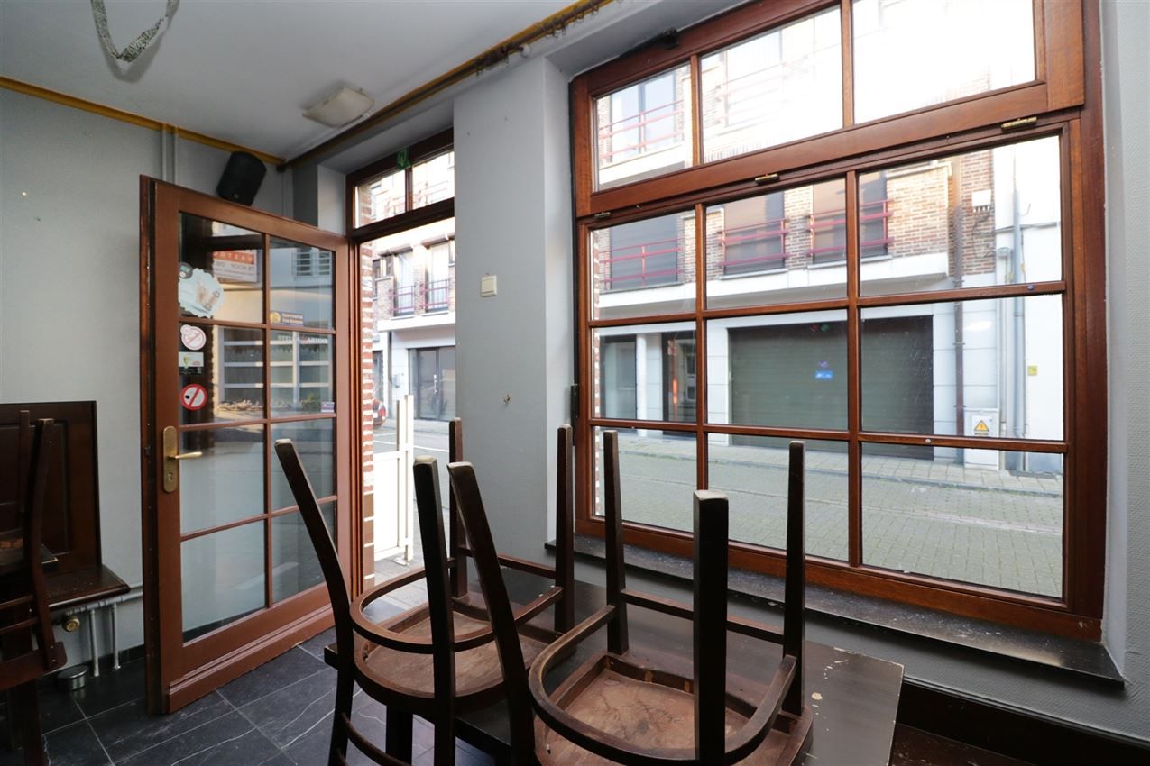 Commercieel gebouw foto 8