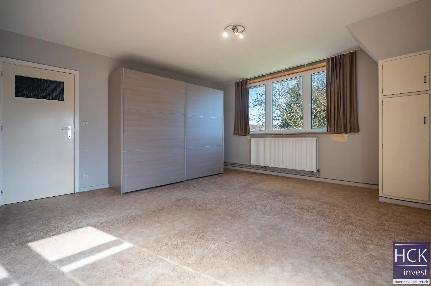 KRUISHOUTEM - Te renoveren alleenstaande villawoning op 2231m² foto 24