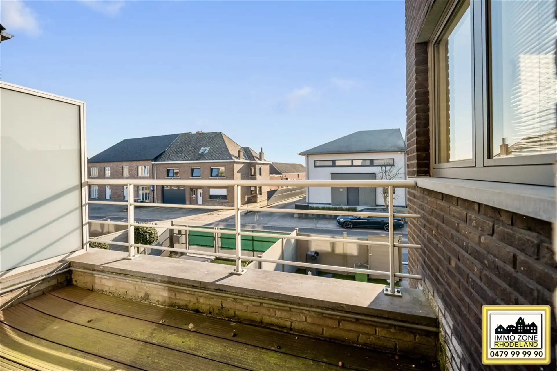 Prachtige instapklare woning met 4 slpks, garage en tuin foto 12