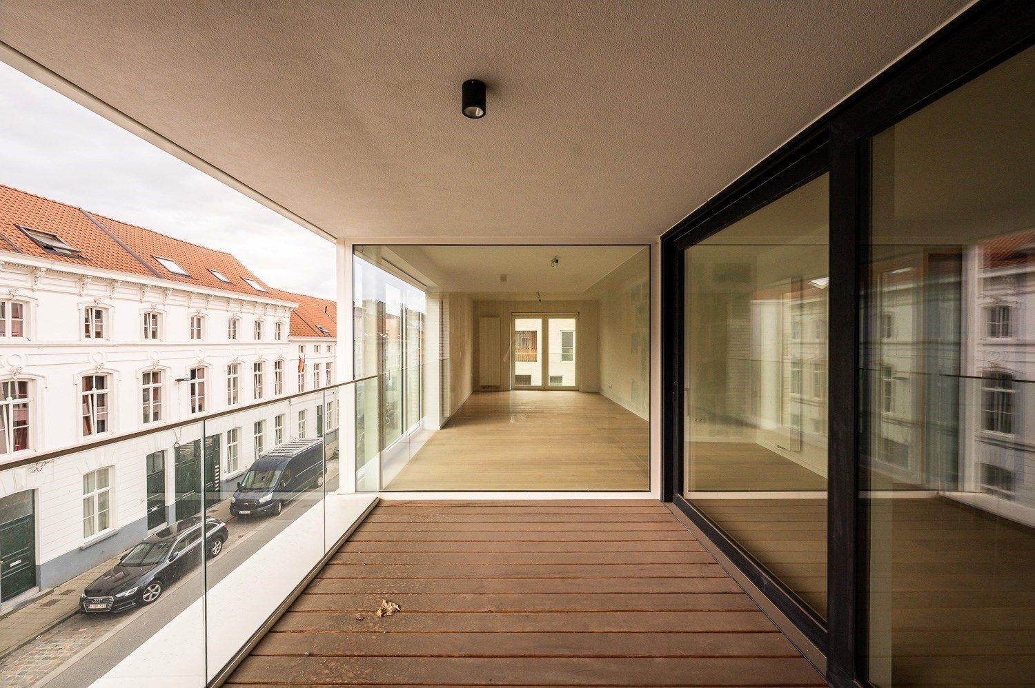 Ruim en energiezuinig hoekappartement met twee slaapkamers op toplocatie in Gent foto 10