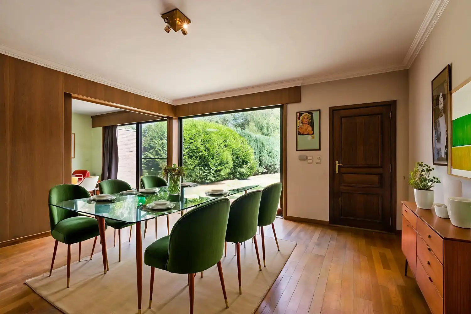 Uitzonderlijk ruime woning met veelzijdige mogelijkheden foto 13