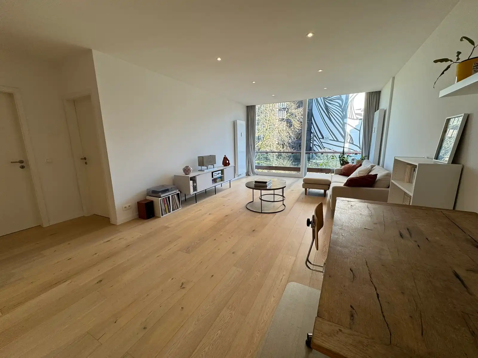 Stijlvol recent gerenoveerd appartement op toplocatie BXL foto 2