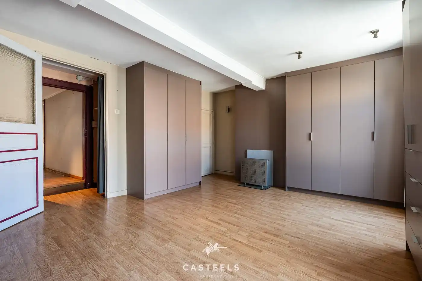 Ruime duplex met terras van 43 m² in hartje Brugge foto 16