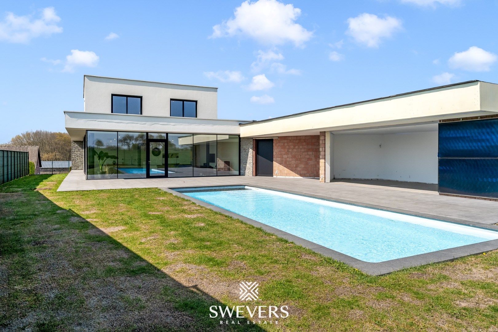 Exclusieve energiezuinige villa met zwembad en poolhouse  foto 29