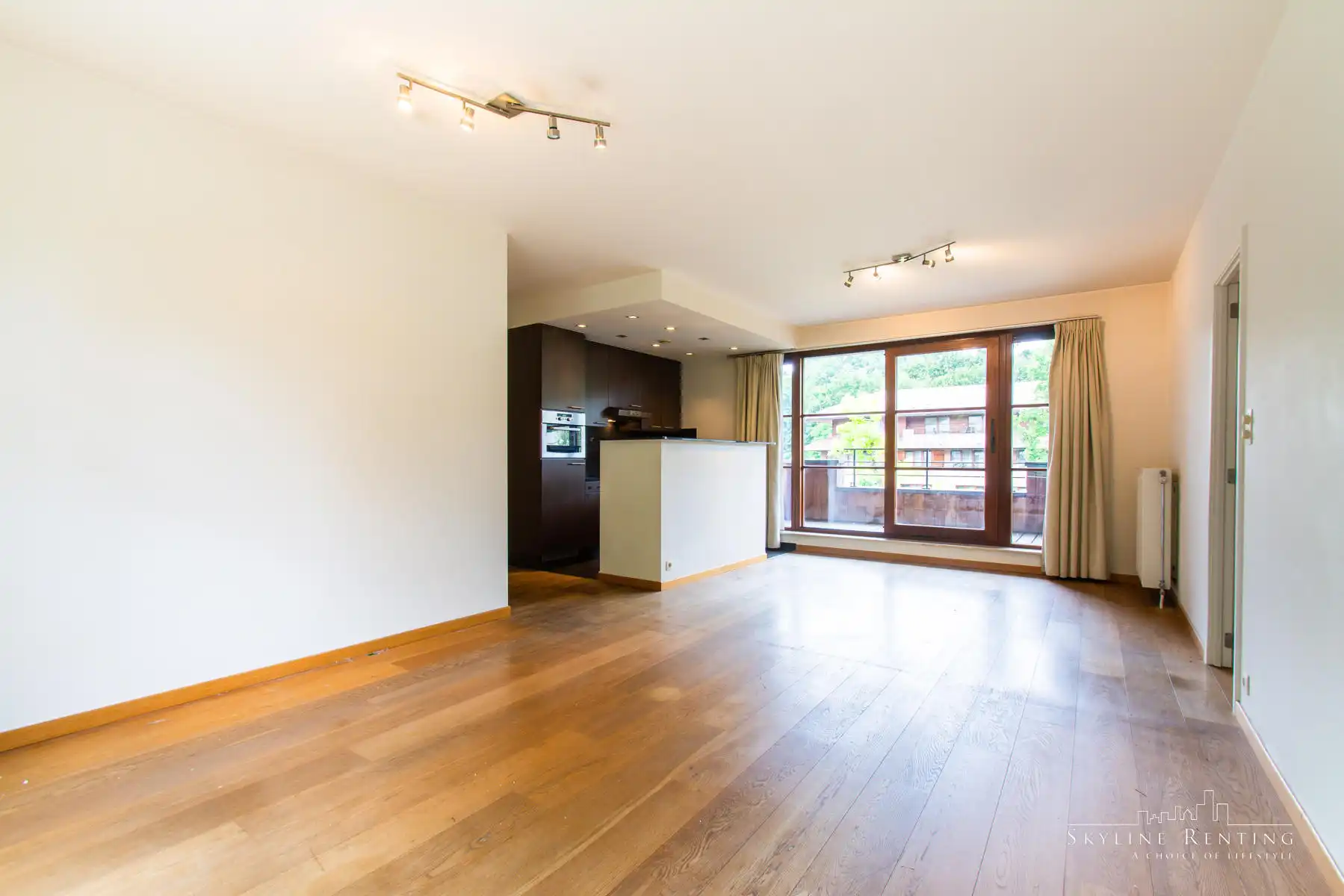 LICHTRIJK - Gemeubeld appartement 3 slpk. met terrassen foto 3