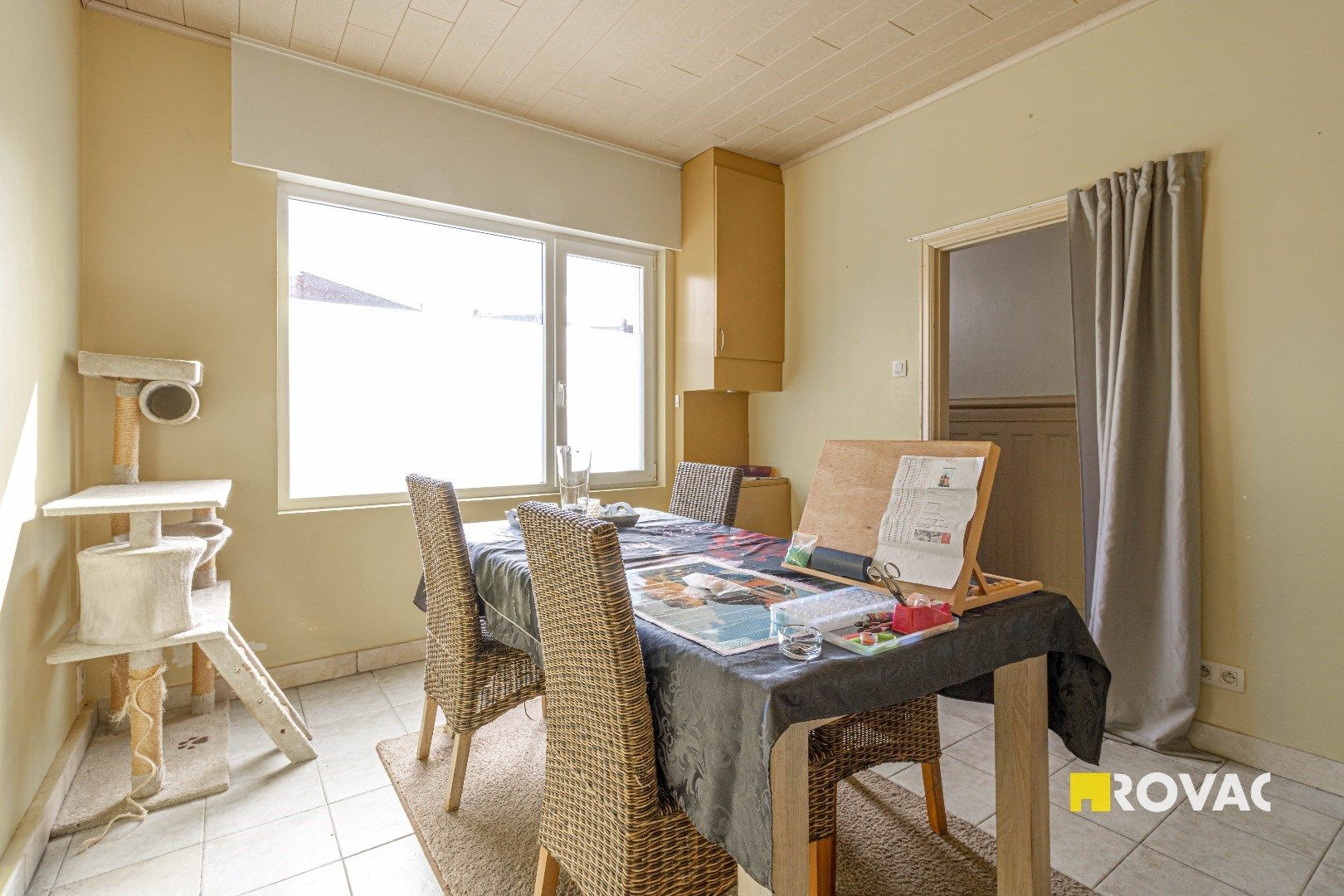 Rijwoning met 2 slaapkamers (mogelijks 3) en koer foto 8