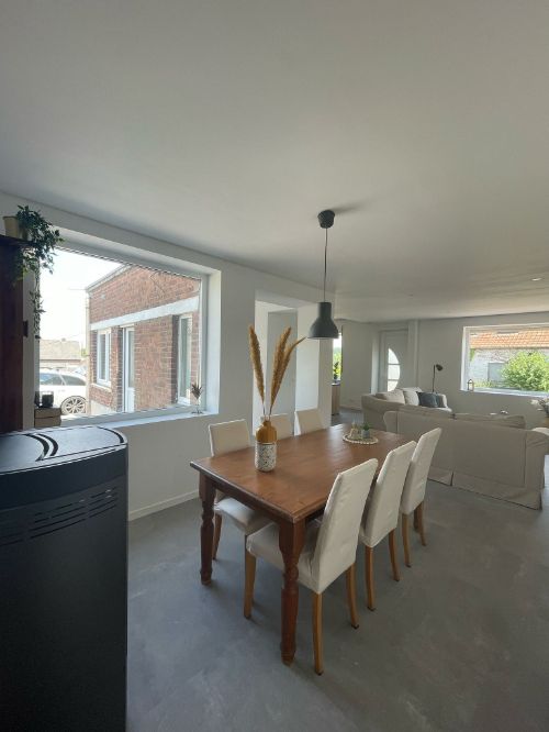 Energiezuinige halfopen bebouwing met grote tuin te huur in Zwalm foto 10