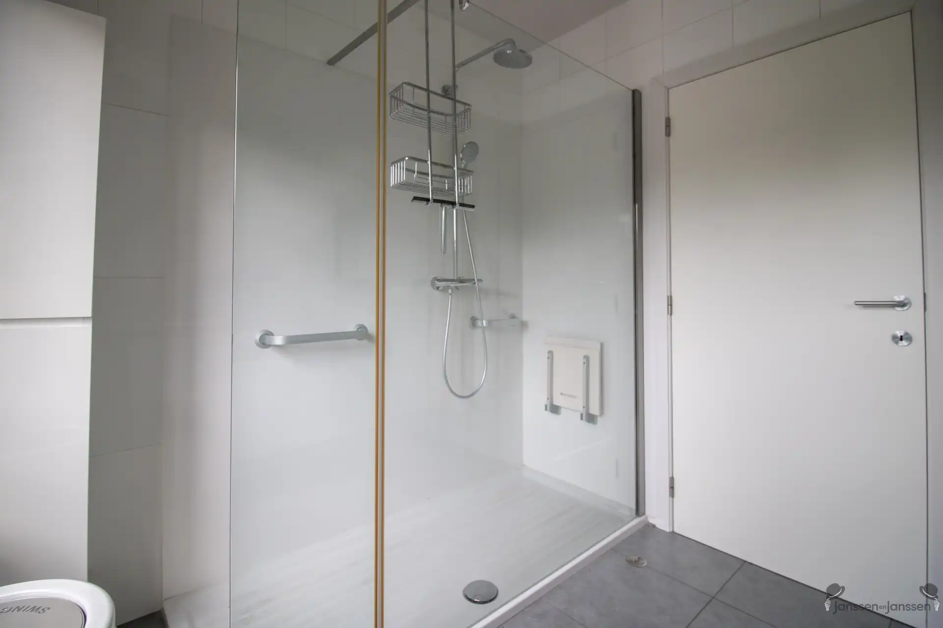 Appartement van 104 m² op de 3de verdieping met 2 slaapkamers en 2 terrassen foto 12