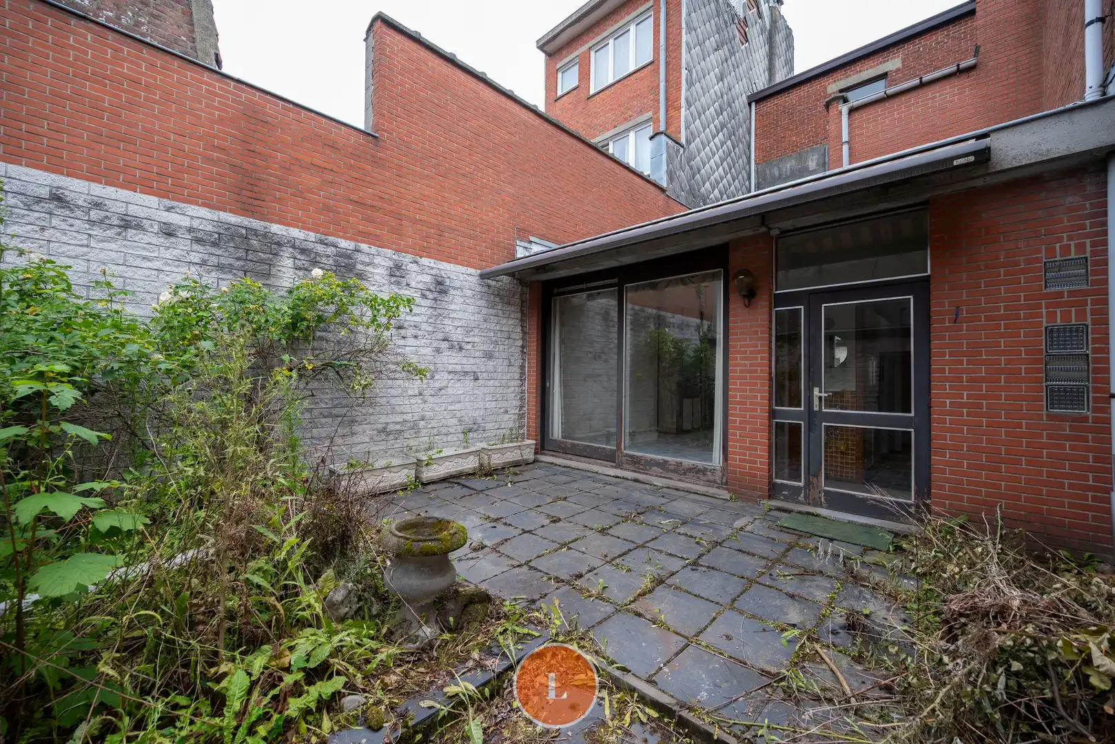 handelspand met woonst én garage foto 12