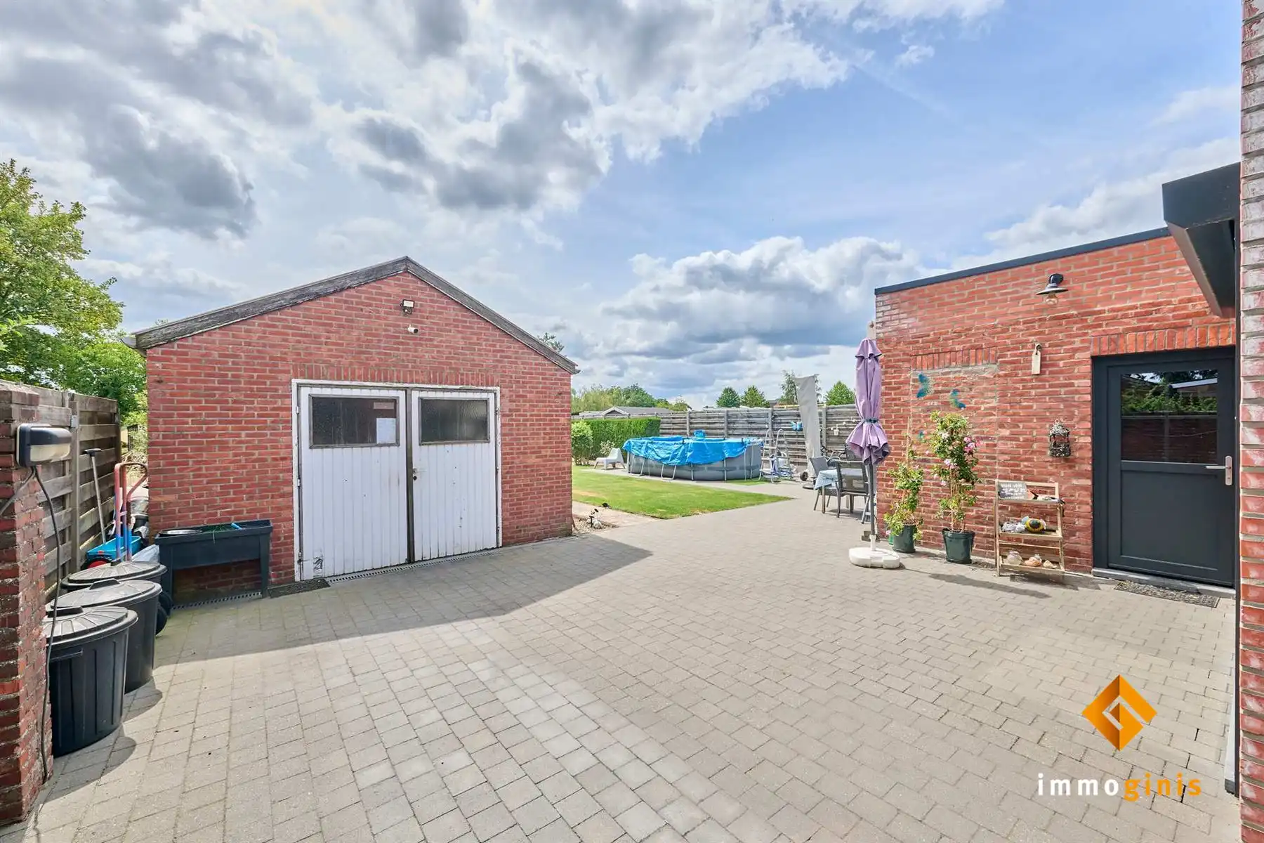 Instapklare woning met 2 slaapkamers op een perceel van 11a11ca, op een groene locatie.  foto 20