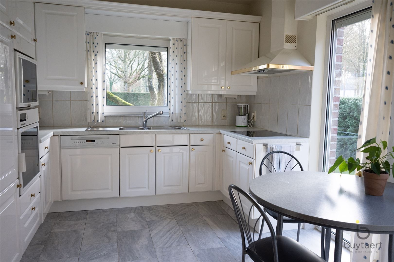 Verzorgde HOB nabij dorp Halle-Zoersel! foto 13