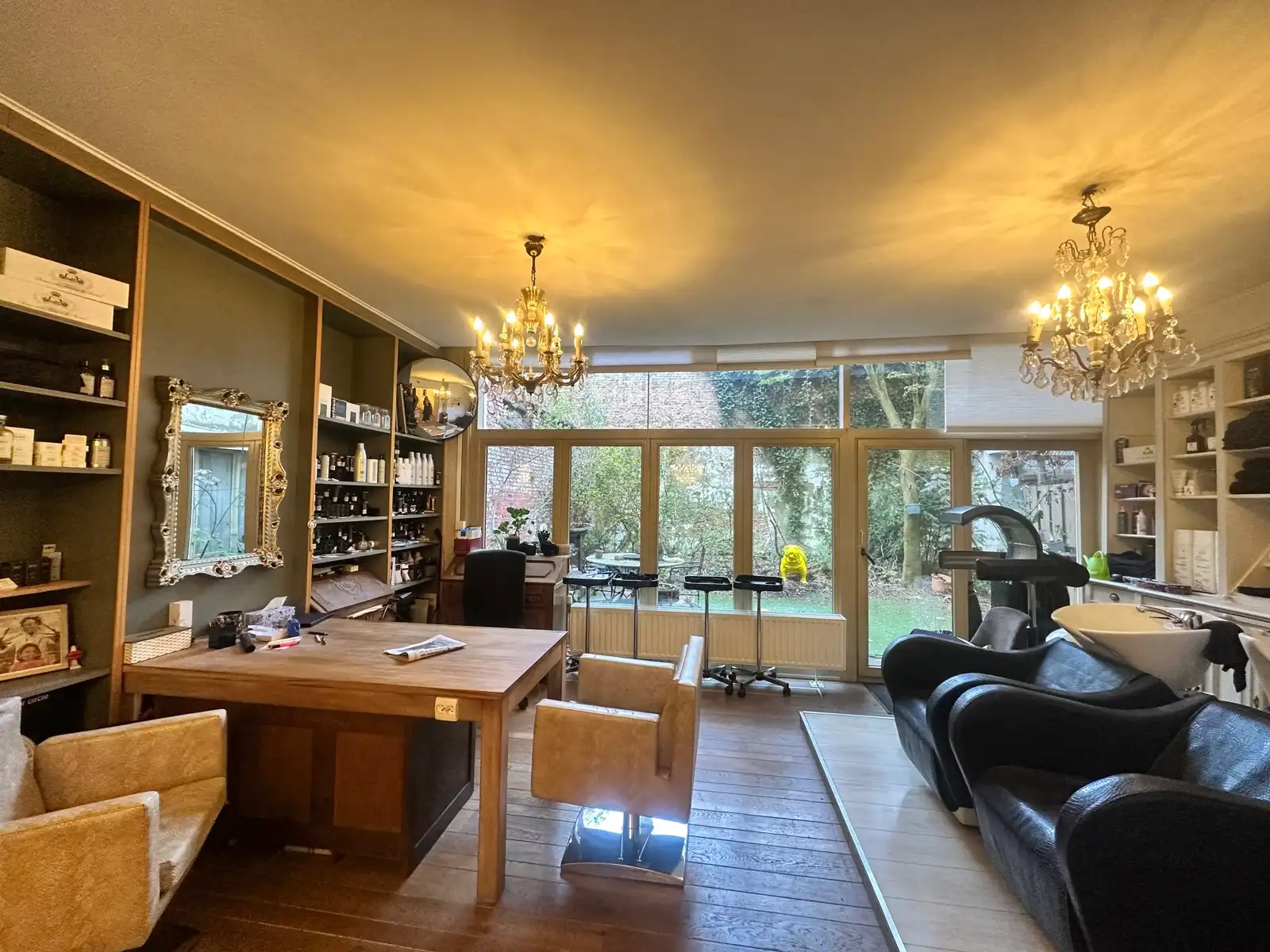 Prime locatie in het stadscentrum foto 3