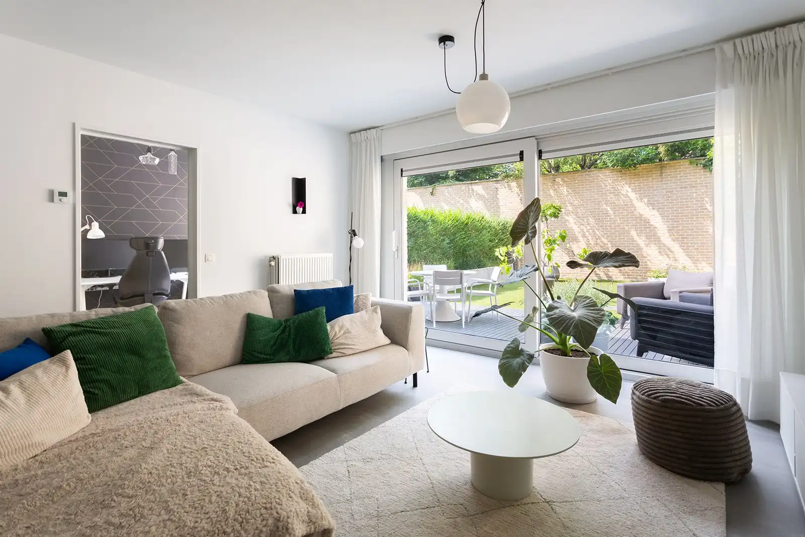 Prachtig recent gelijkvloers appartement met 3slk, tuin én parking  foto 9