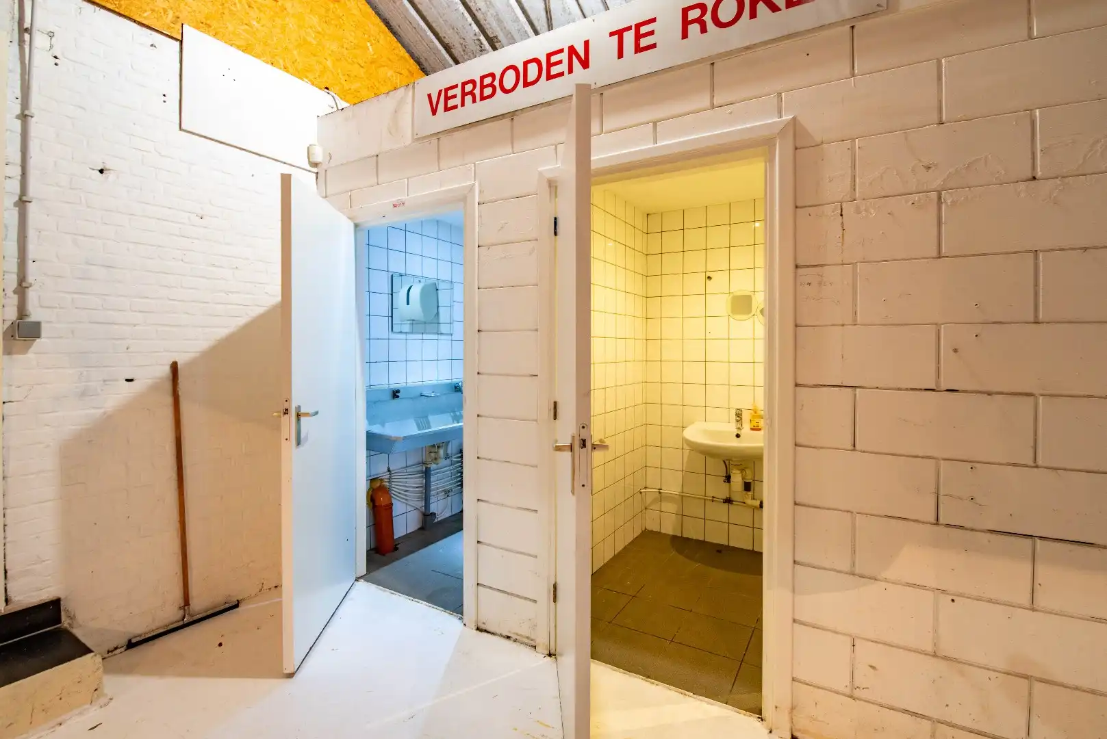 Magazijn te huur foto 10