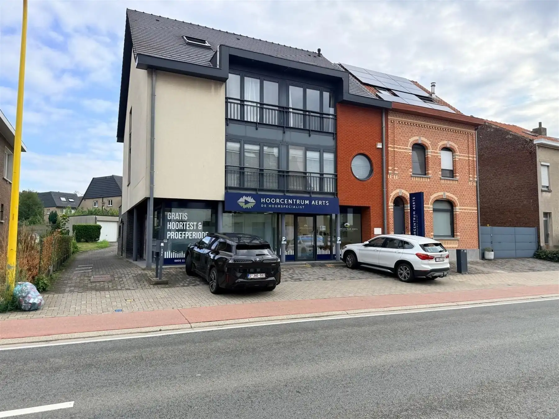 DUPLEX APPARTEMENT INCLUSIEF GARAGE  foto {{pictureIndex}}
