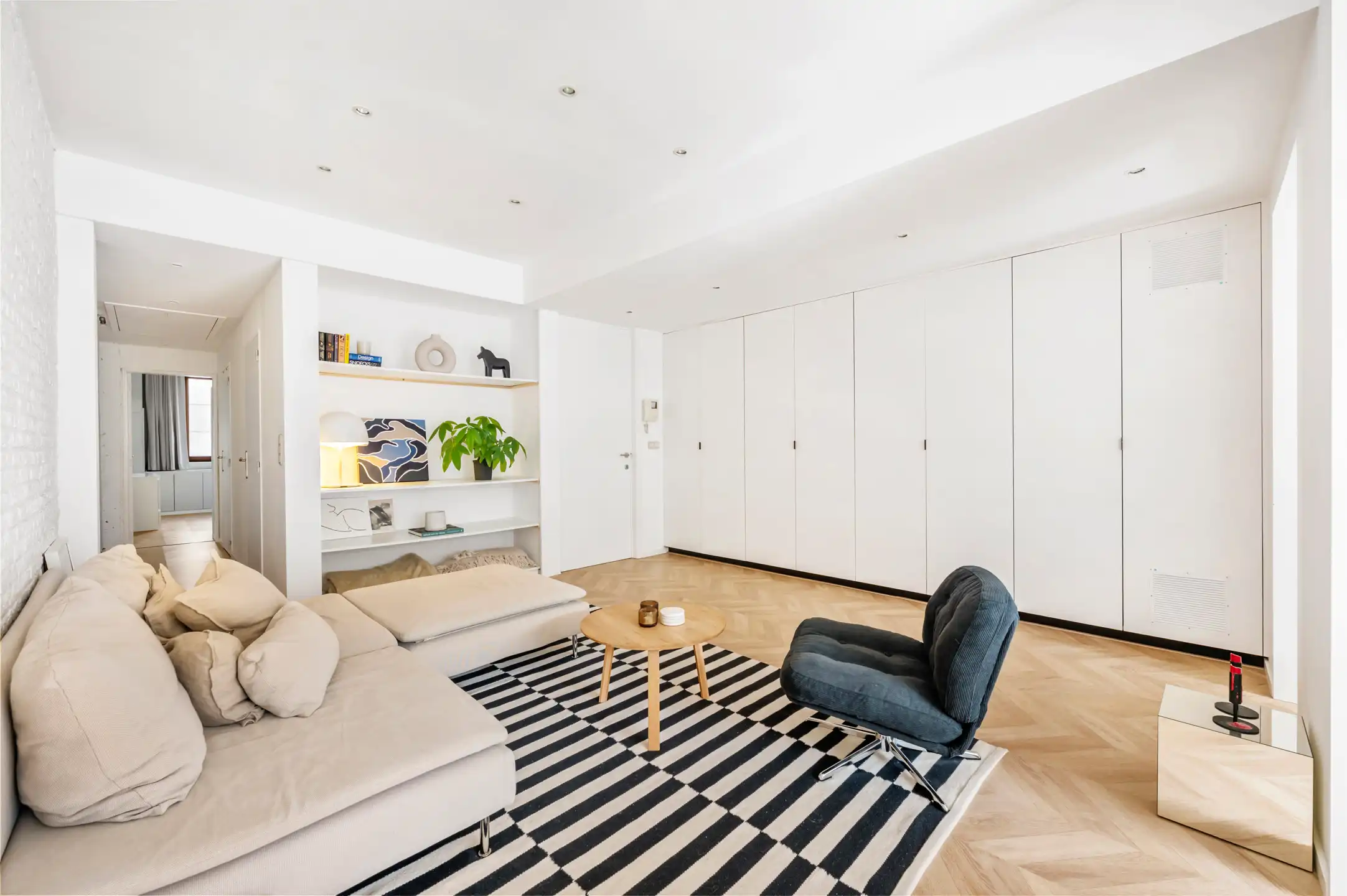 Instapklaar gelijkvloers met tuin op topligging foto 11