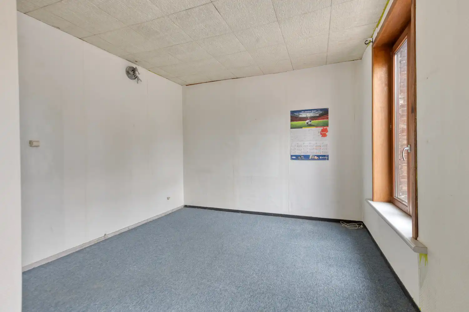 TE RENOVEREN WONING MET VEEL POTENTIEEL IN HET CENTRUM VAN DIEST! foto 16