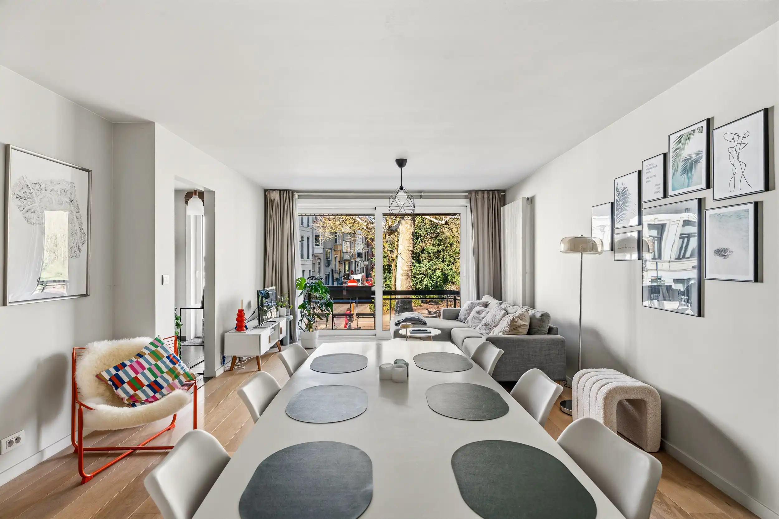 Instapklaar appartement met zicht op Muinkpark in Gent foto 4