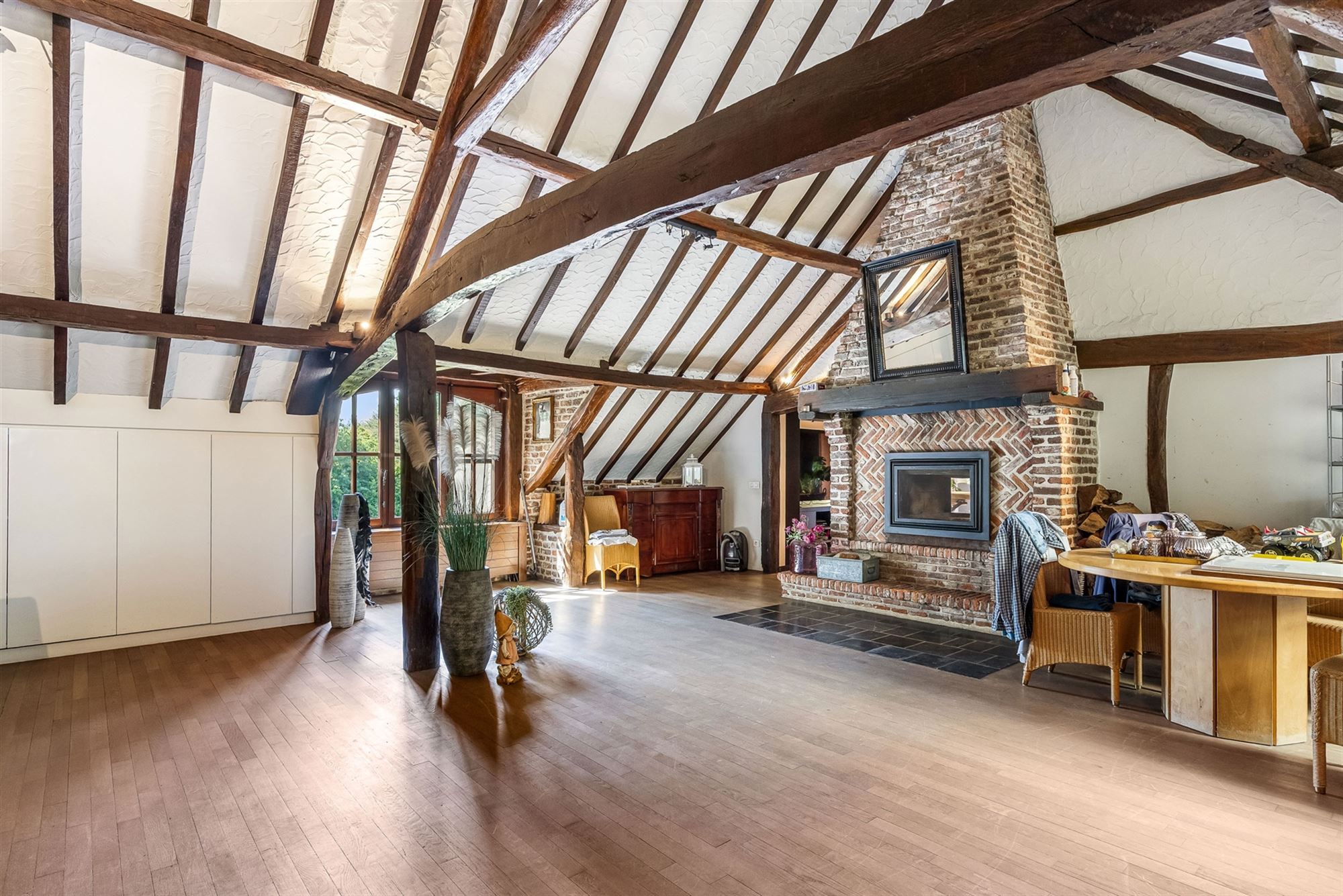 UNIEKE EIGENDOM MET 24 PAARDENSTALLEN EN BINNENPISTE OP CA 10 HECTARE TE PAAL-BERINGEN foto 37