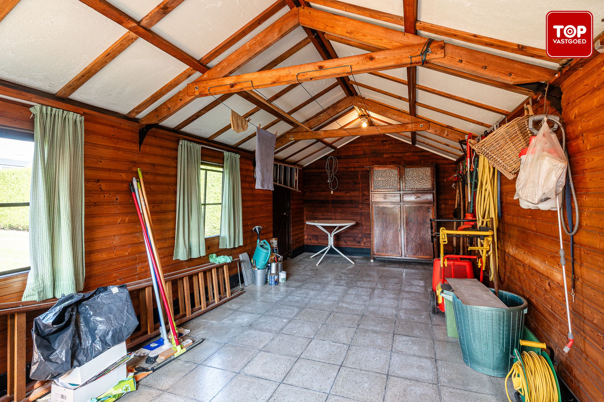 Open bebouwing met karakter en potentieel – 3 slaapkamers en ruime tuin. foto 28