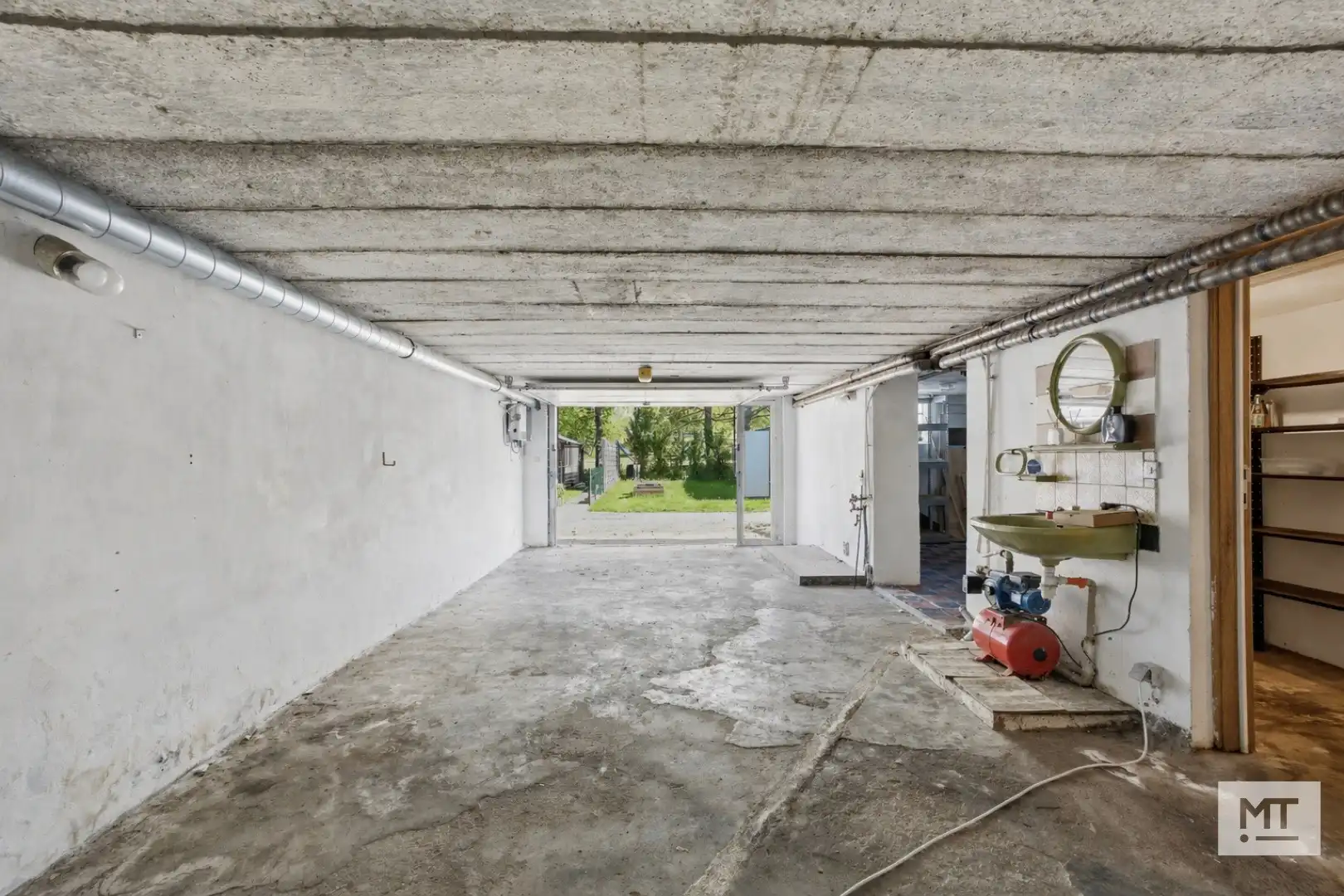 Instapklare, energiezuinige woning met 3 slaapkamers, tuin en garage te koop in een rustige wijk te Zonnebeke foto 15