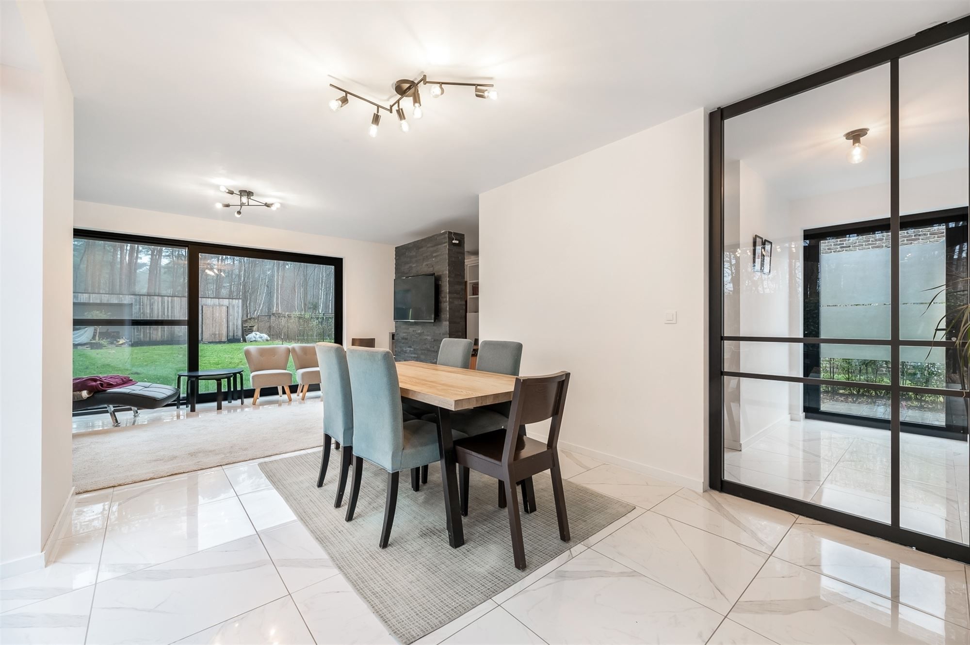 RECENTE, RUIME, ENERGIEZUINIGE WONING MET MOGELIJKHEID TOT APPARTEMENT OP ZOLDERVERDIEPING foto 8