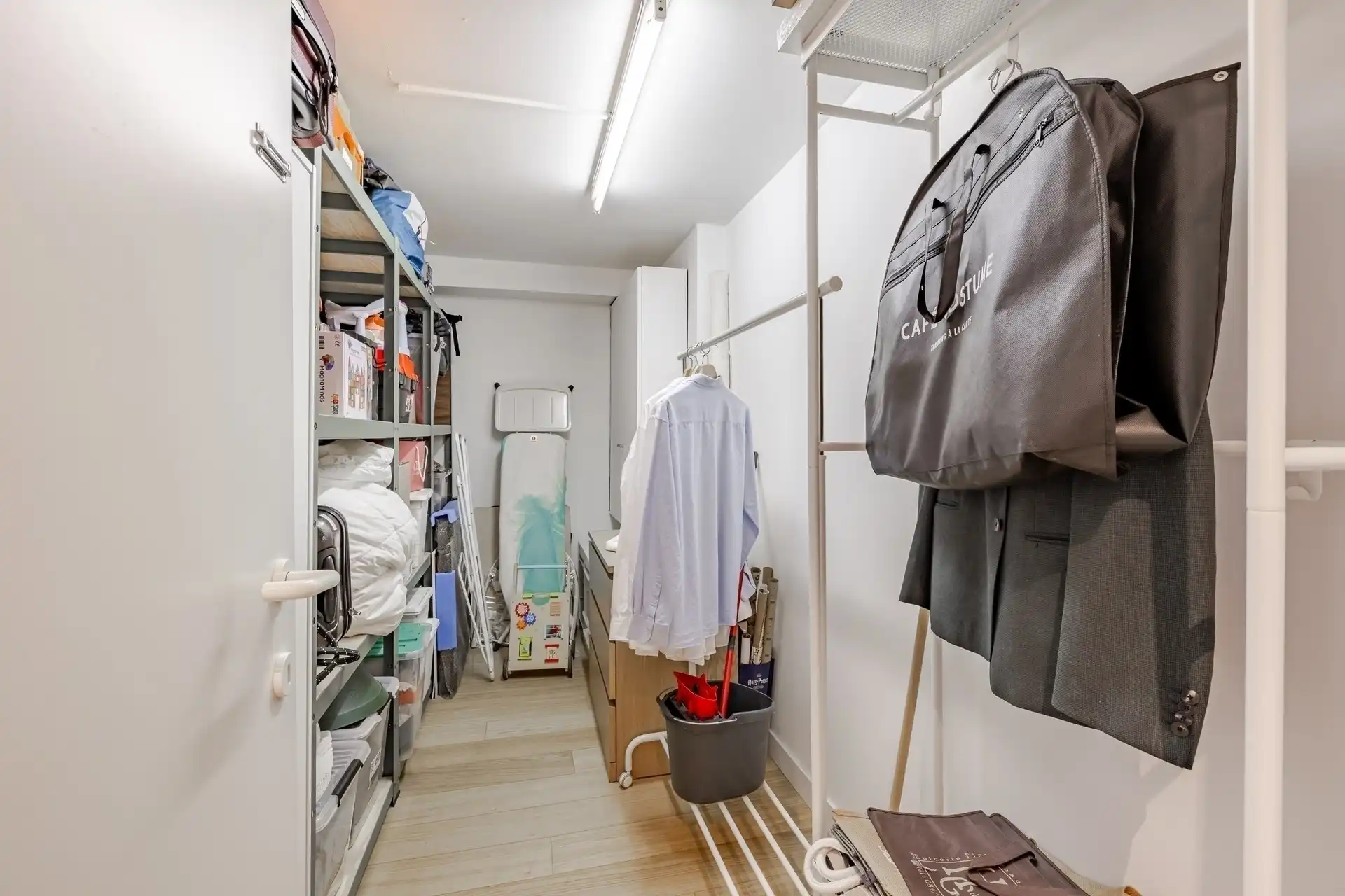 Karaktervol duplex appartement in centrum Wetteren foto 25