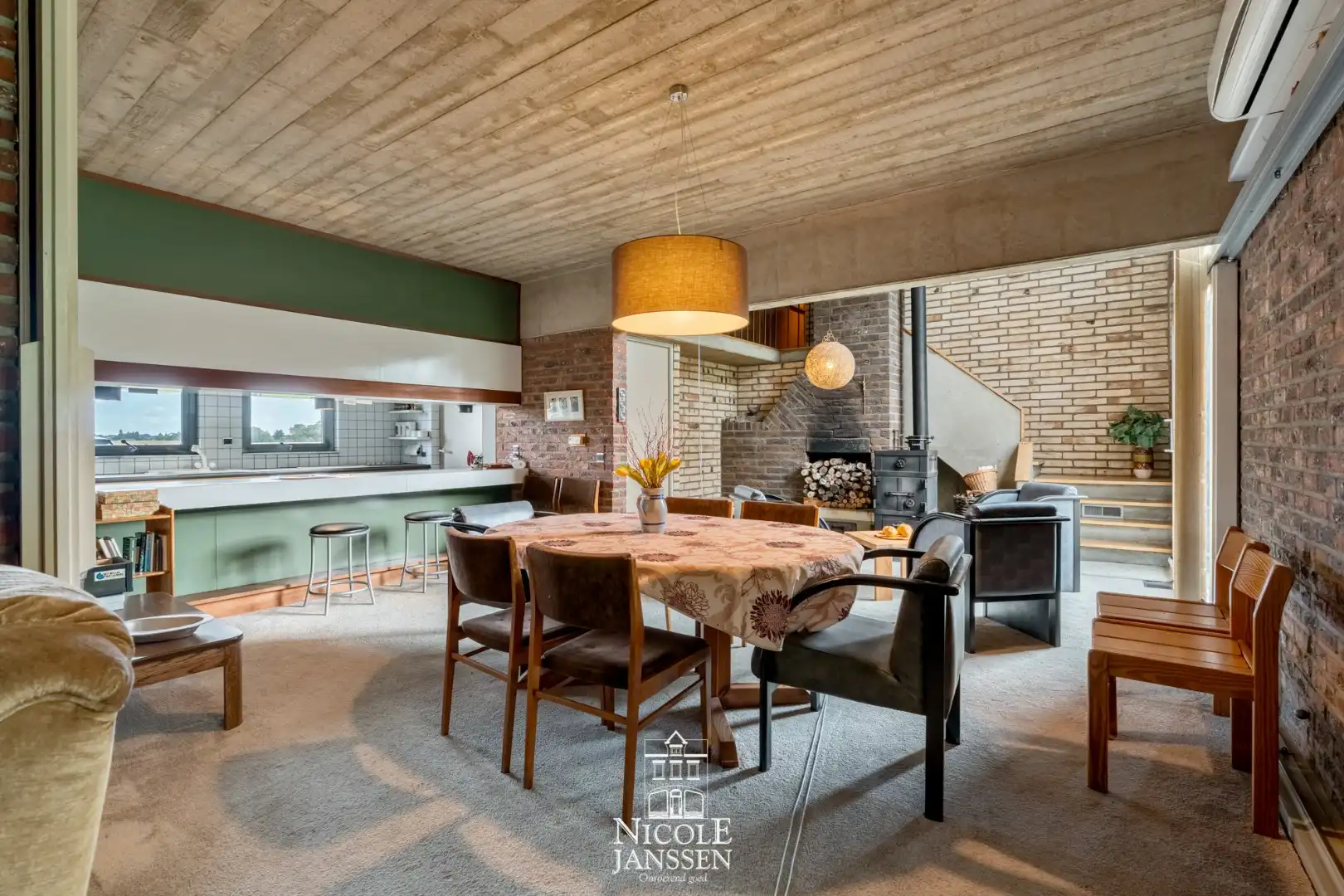 Unieke eigendom met molen foto 12