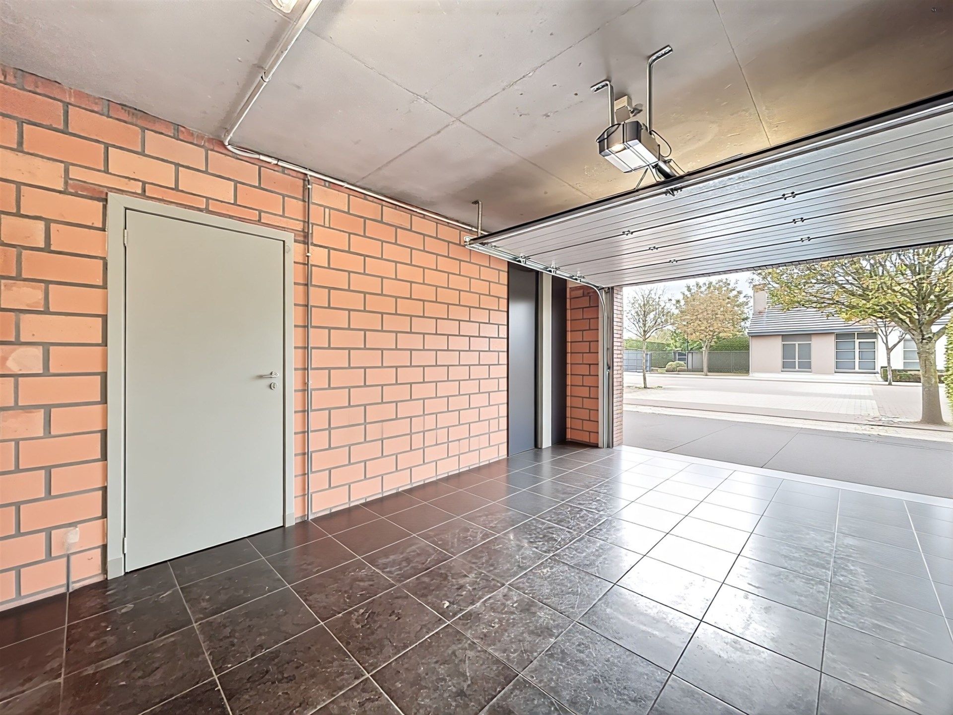 recente gezinswoning met 4 slaapkamers op perceel van 462m² foto 19