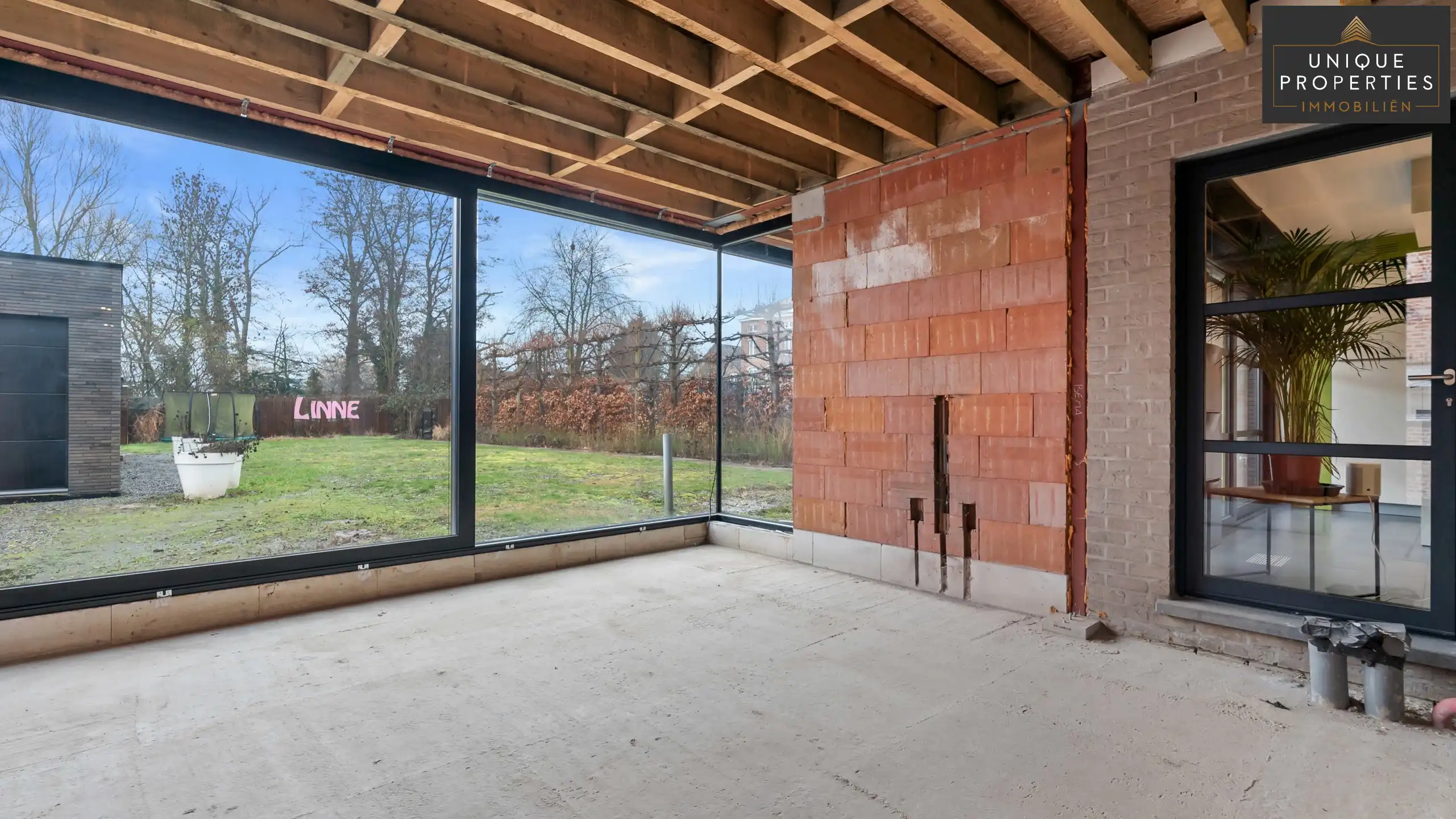 Villa te koop foto 11