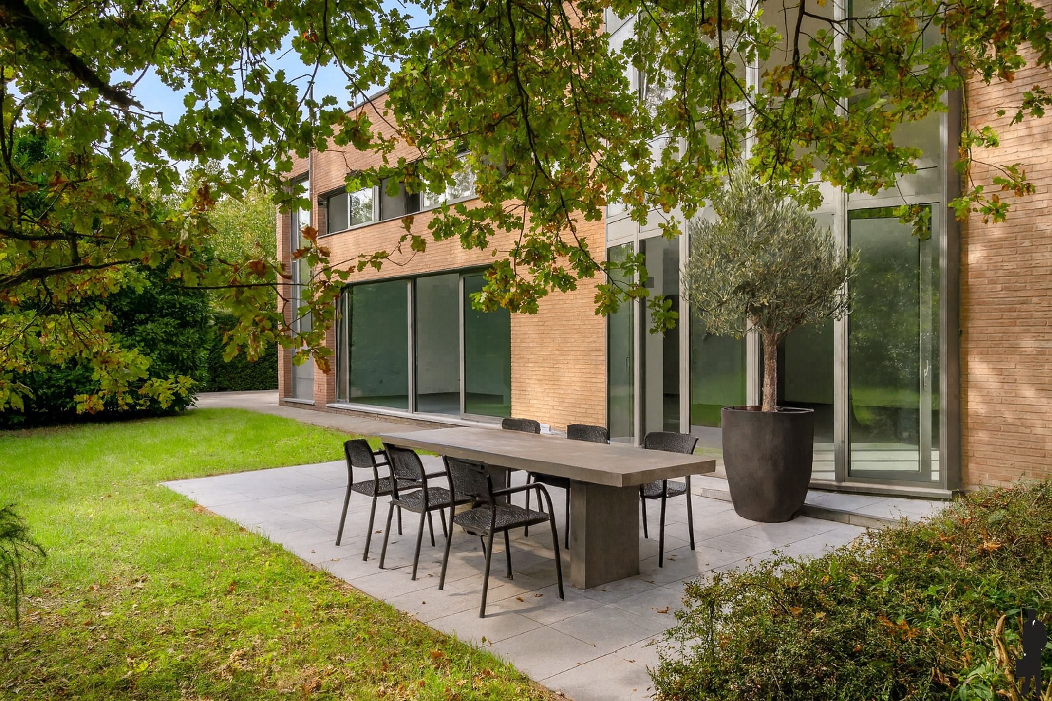 Ruime villa op een zonnig perceel van ca. 3.478m²! foto 23